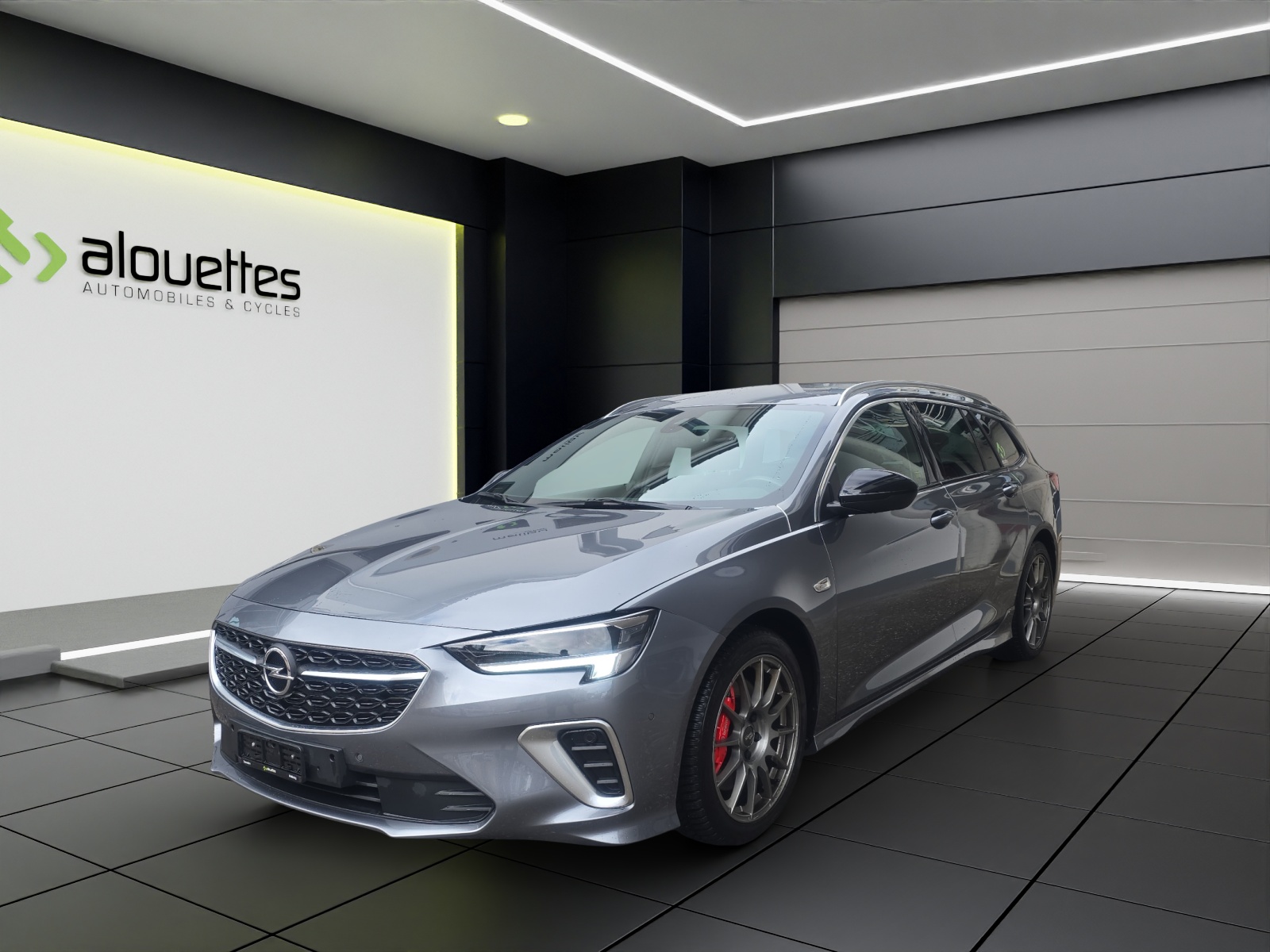 OPEL Insignia 2.0 T Sports Tourer GSi Automatic-image-0
