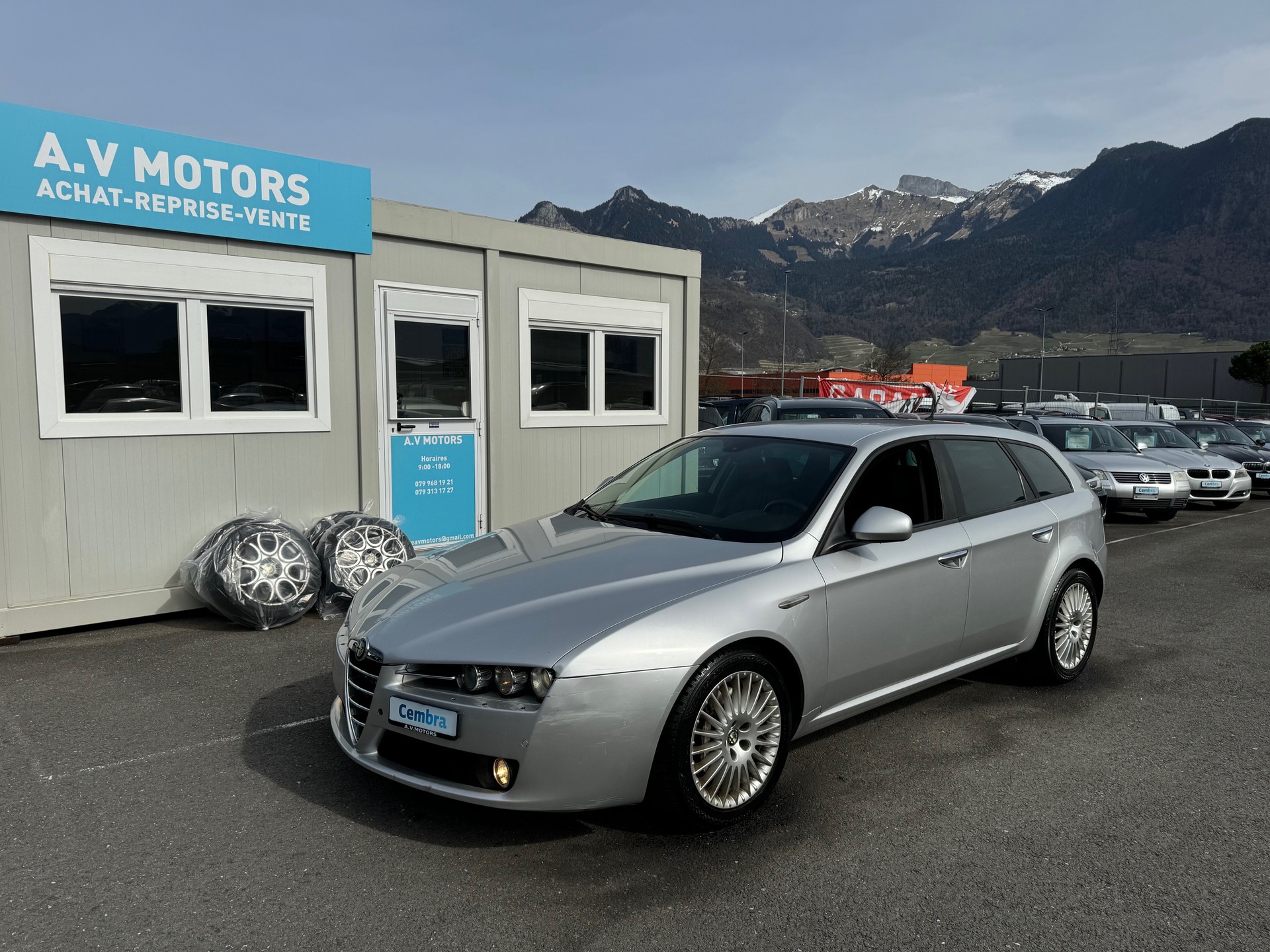 ALFA ROMEO 159 Sportwagon 2.4 JTD Distinctive-image-0