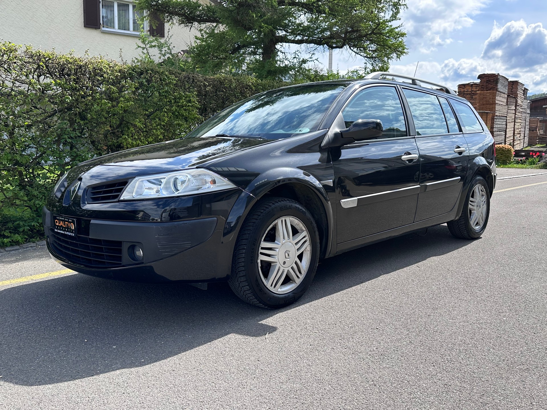 RENAULT Mégane Break 2.0 16V Dynamique-image-0