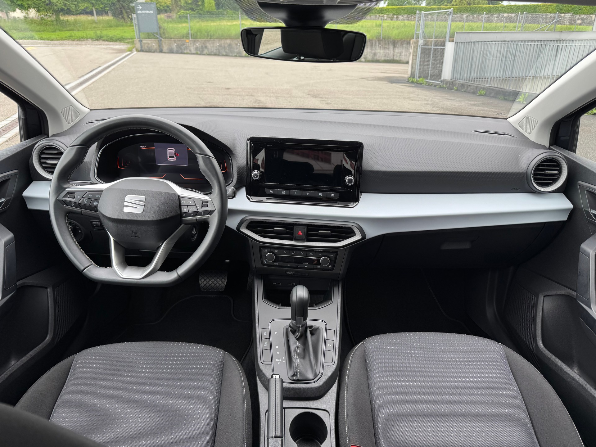 SEAT Ibiza 1.0 EcoTSI Move DSG-image-9