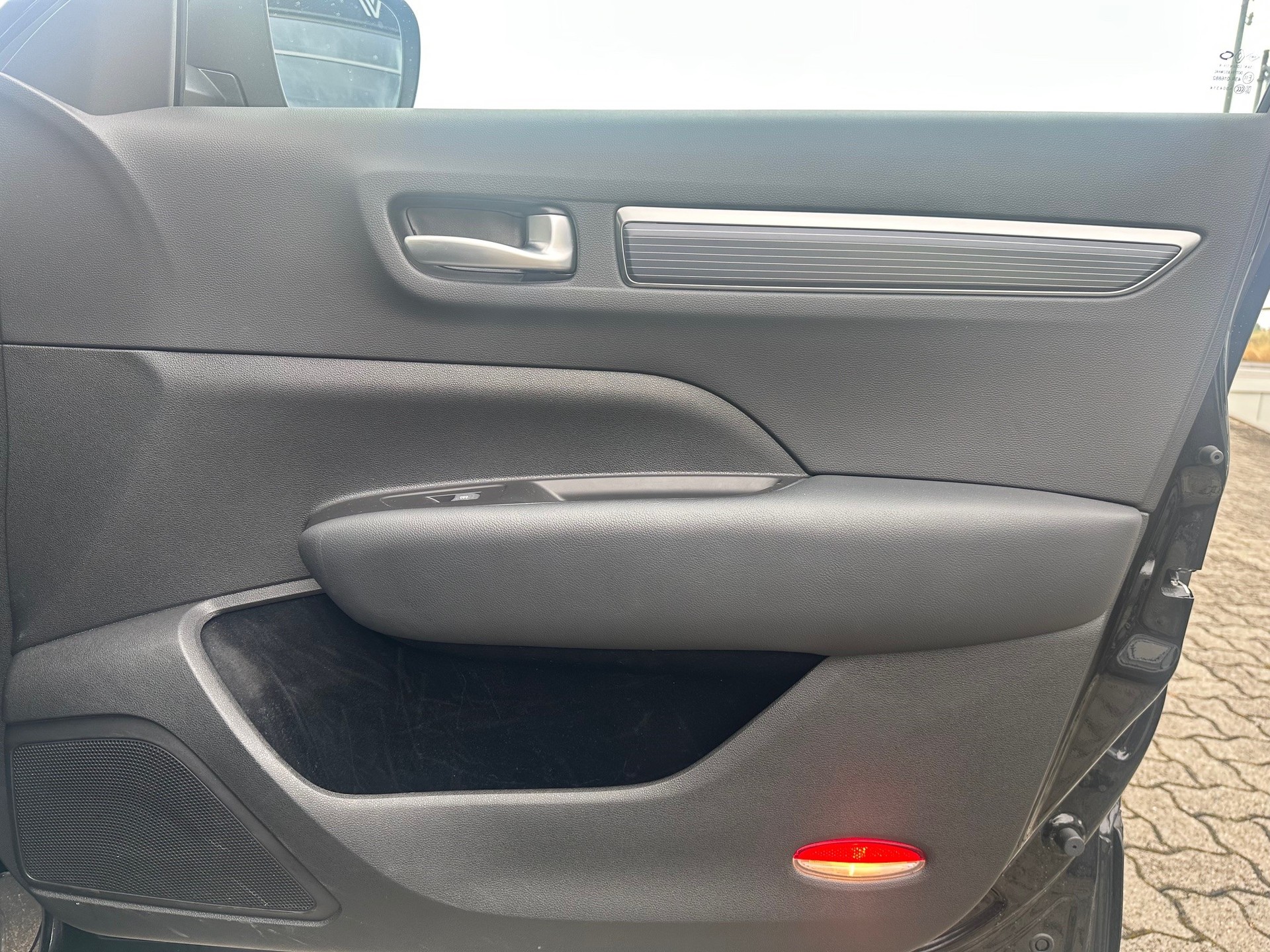 RENAULT Koleos 2.0 dCi Techno 4WD Xtronic CVT-image-8