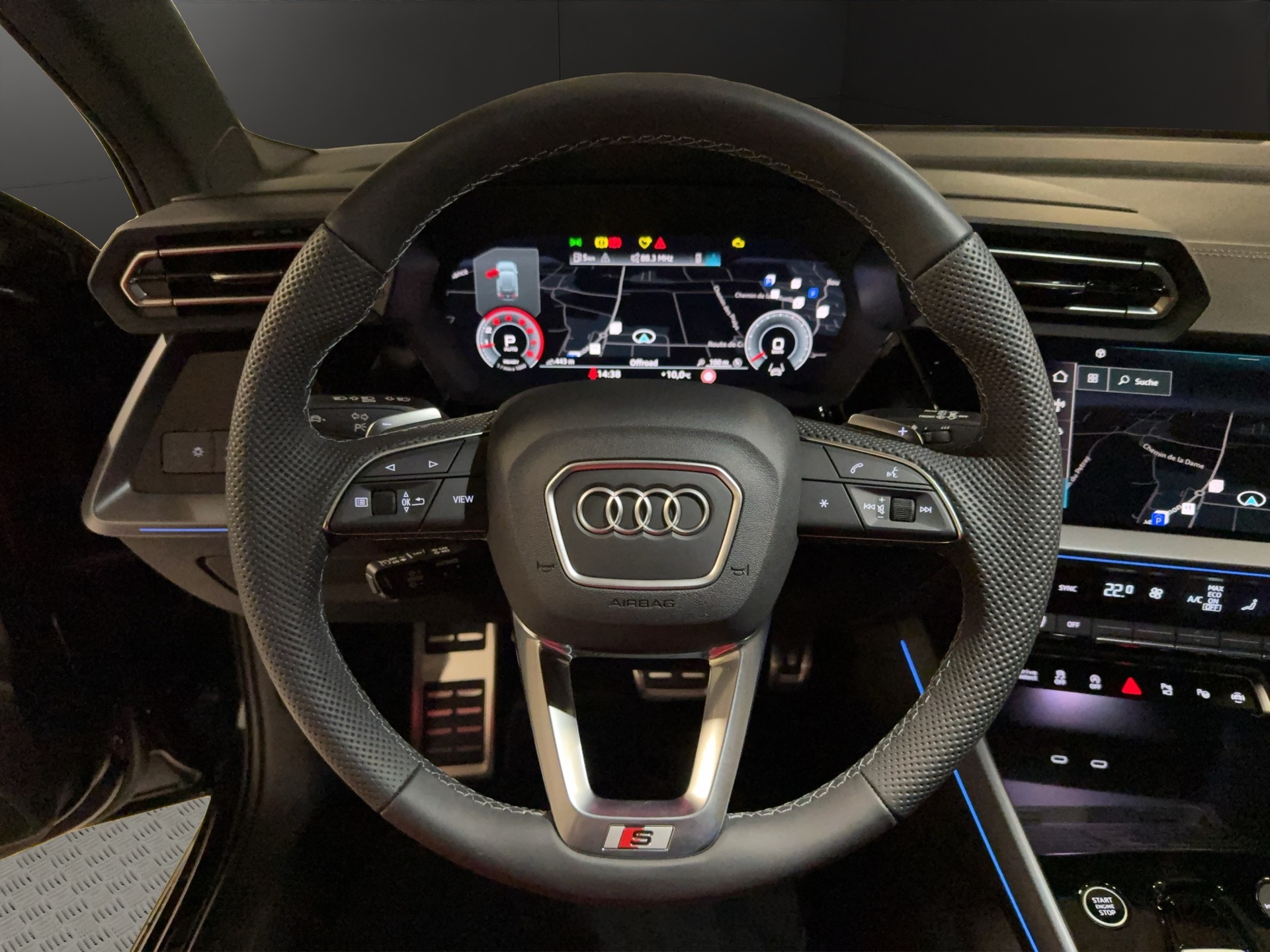 AUDI A3 allstreet 35 TFSI Attraction S-tronic-image-8