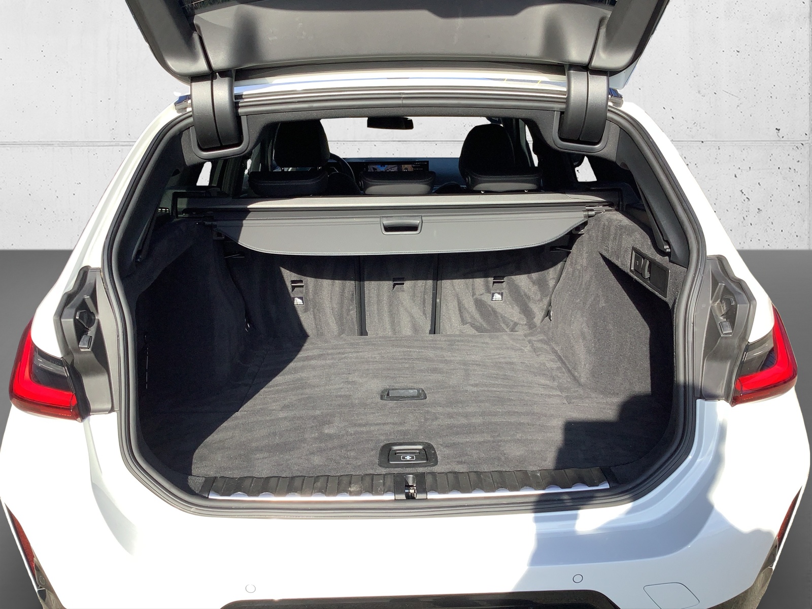 BMW 330d xDr 48V T M Sport-image-8