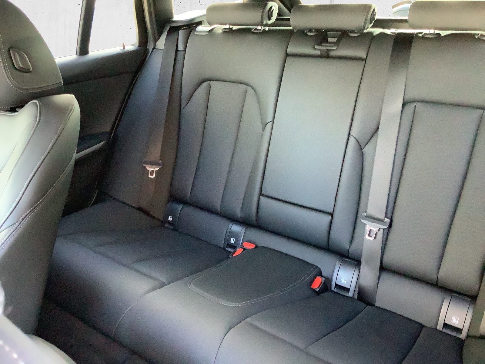 BMW 330d xDr 48V T M Sport-image-18