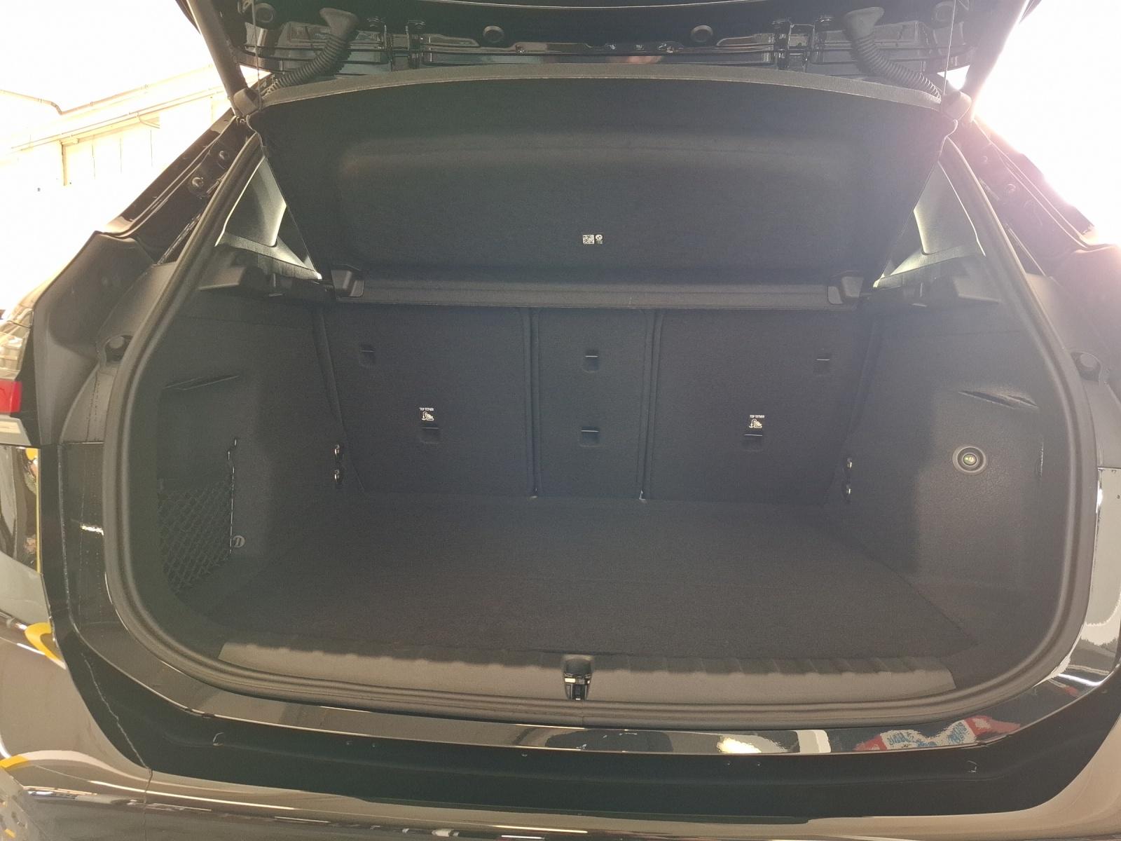 BMW 223i xDrive SDKG Active Tourer-image-14