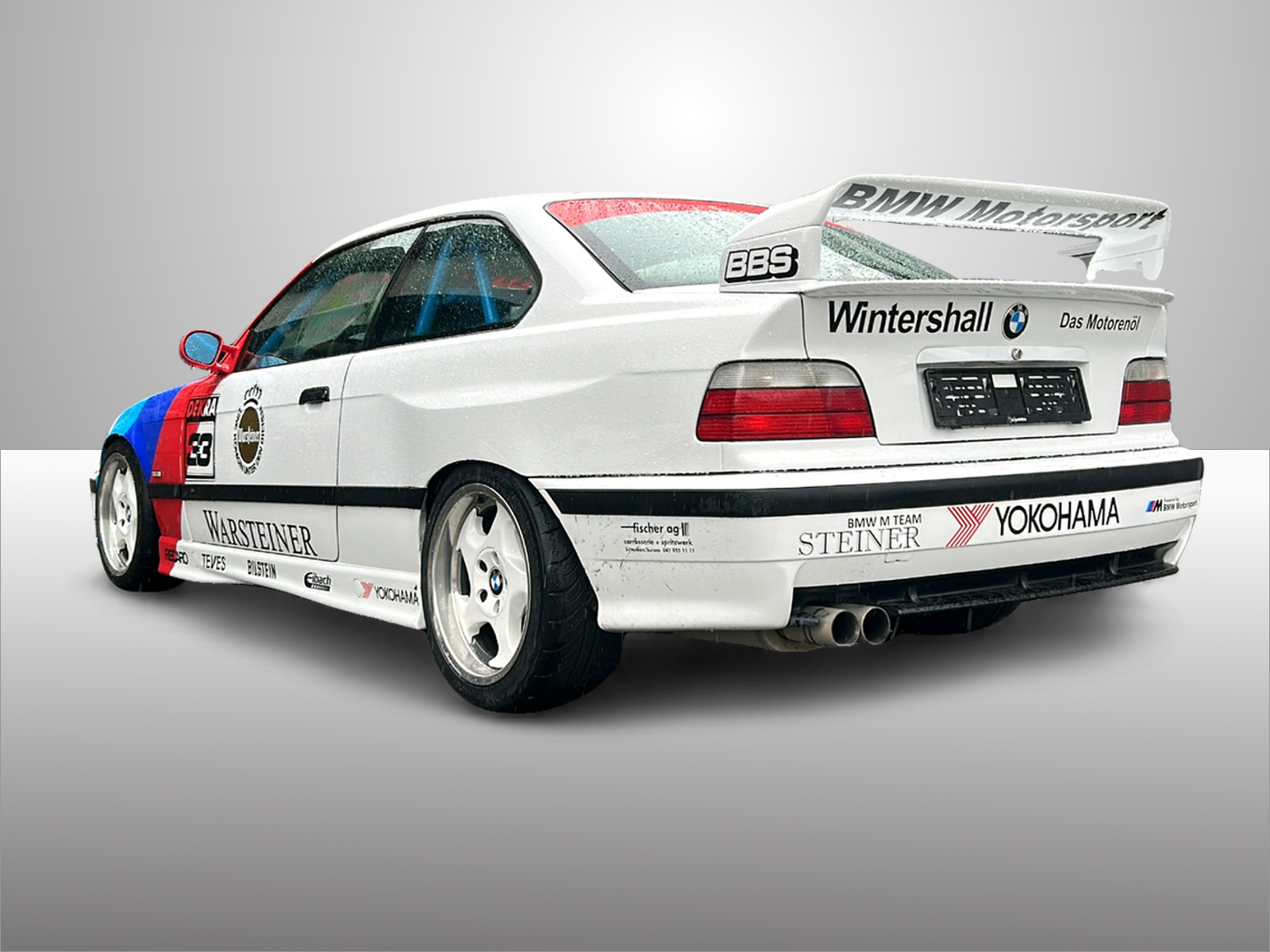 BMW 328i Coupé-image-1