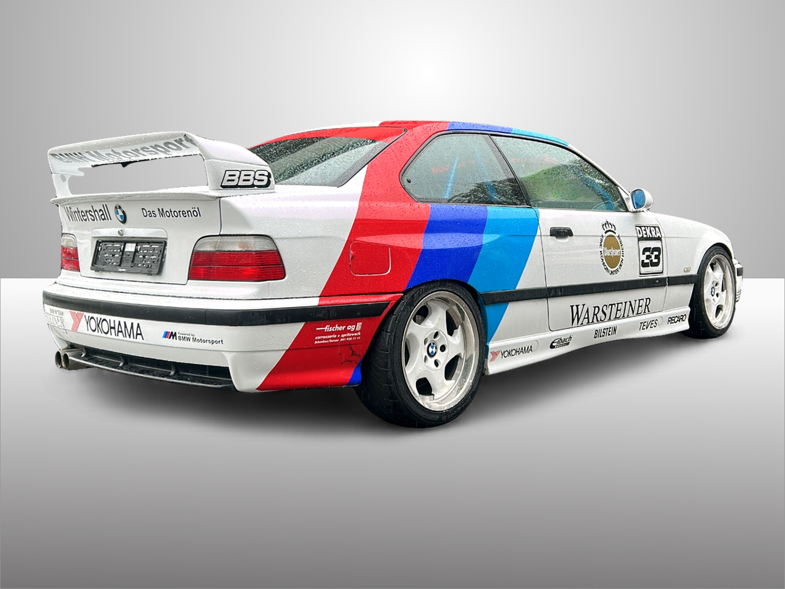 BMW 328i Coupé-image-4