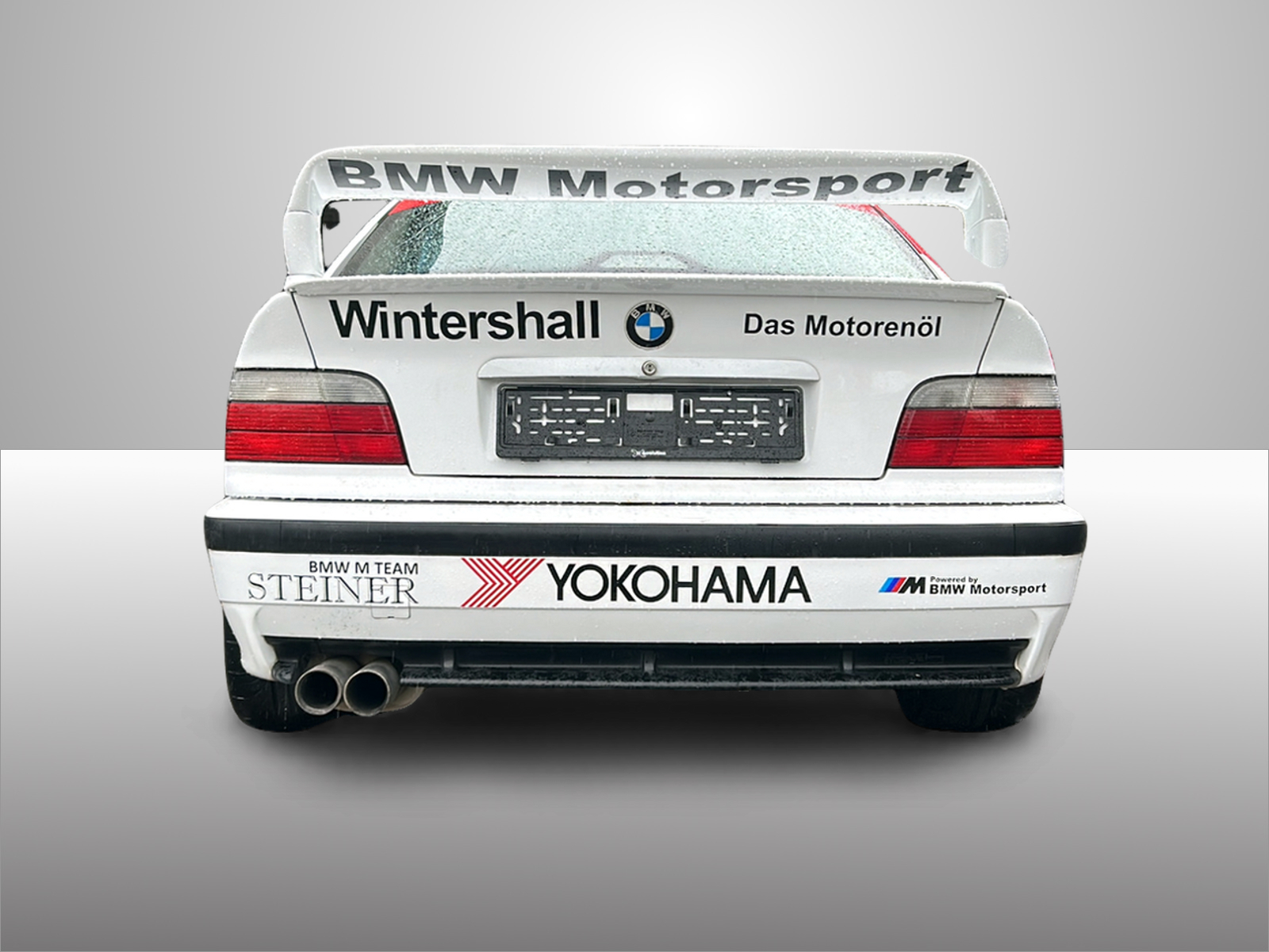 BMW 328i Coupé-image-2