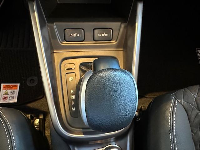 SUZUKI Vitara 1.4 T Compact Top Hybrid 4x4-image-6