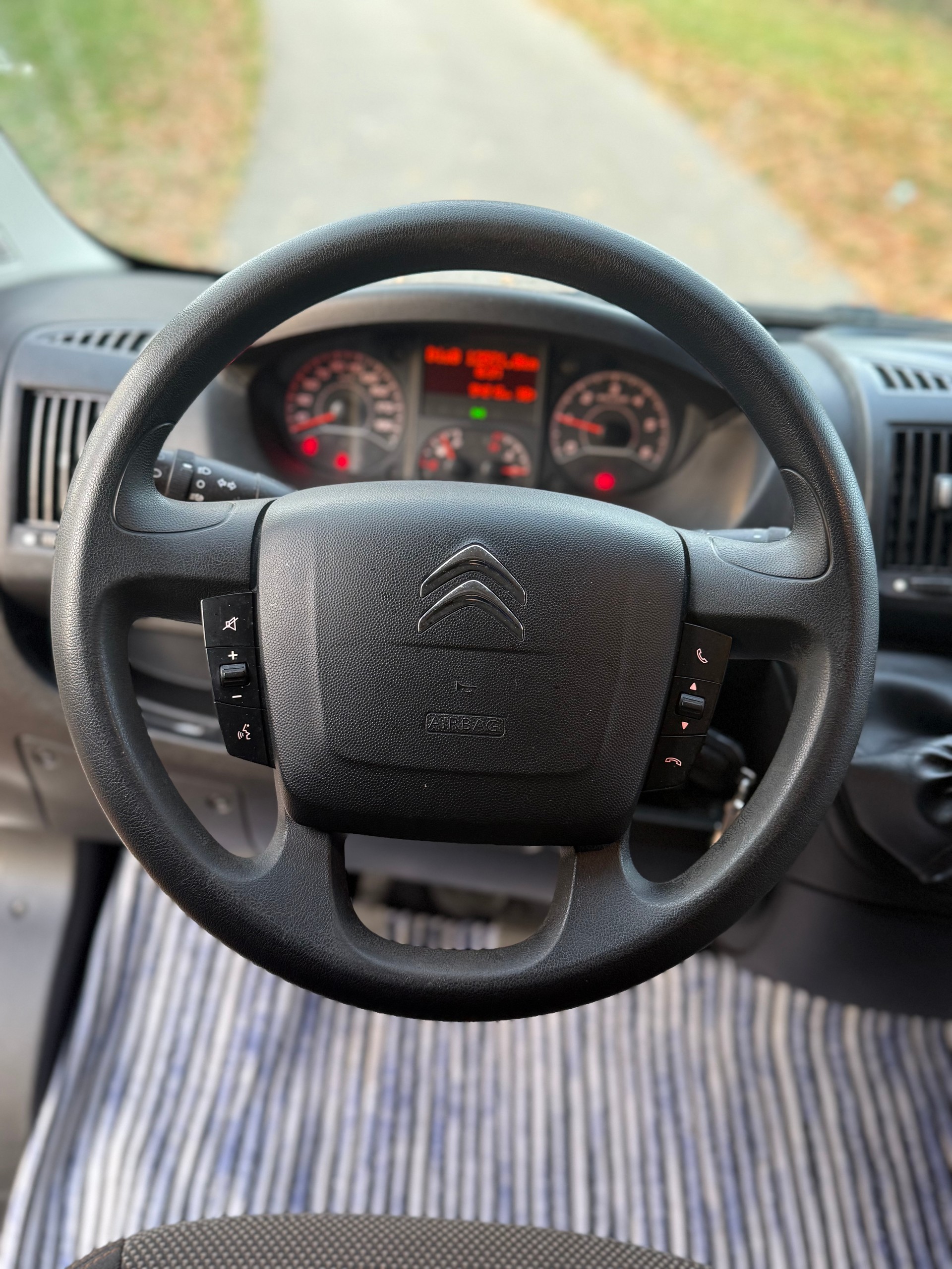 CITROEN Jumper 2.2 HDi 33 L2H2-image-9