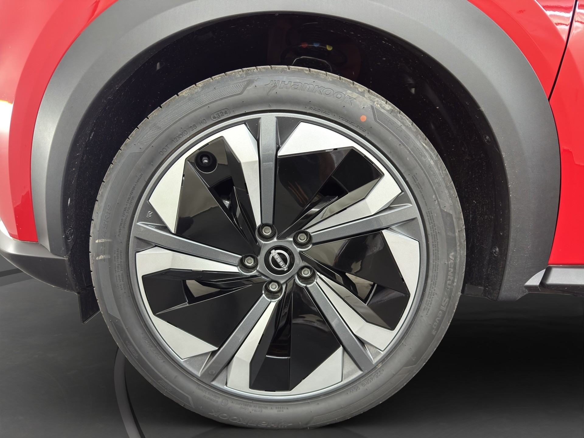 NISSAN Juke 1.6 FHEV Tekna-image-9