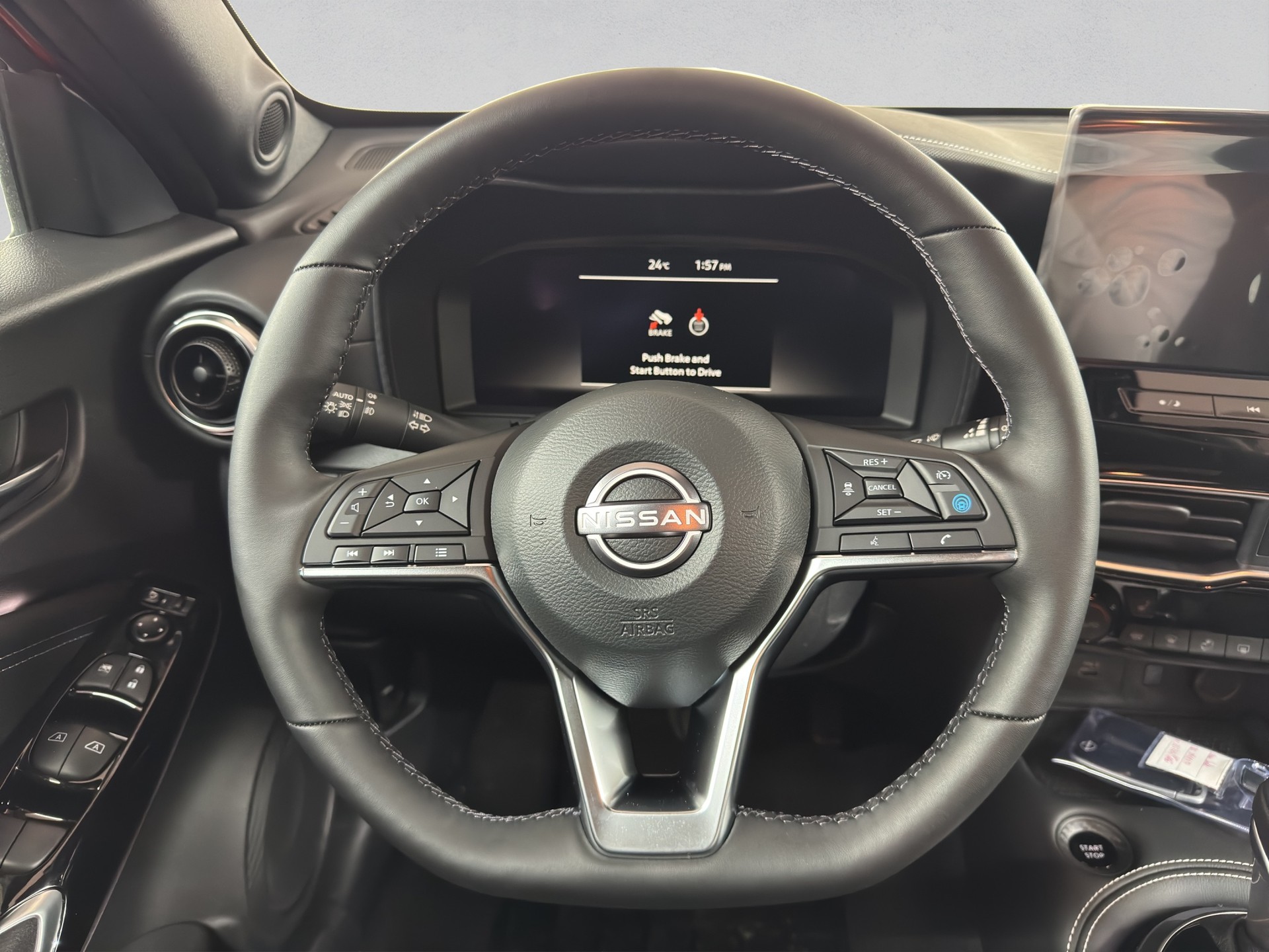 NISSAN Juke 1.6 FHEV Tekna-image-5