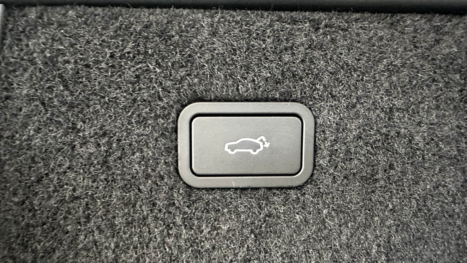 POLESTAR 4 Long Range Dual Motor Prime-image-15