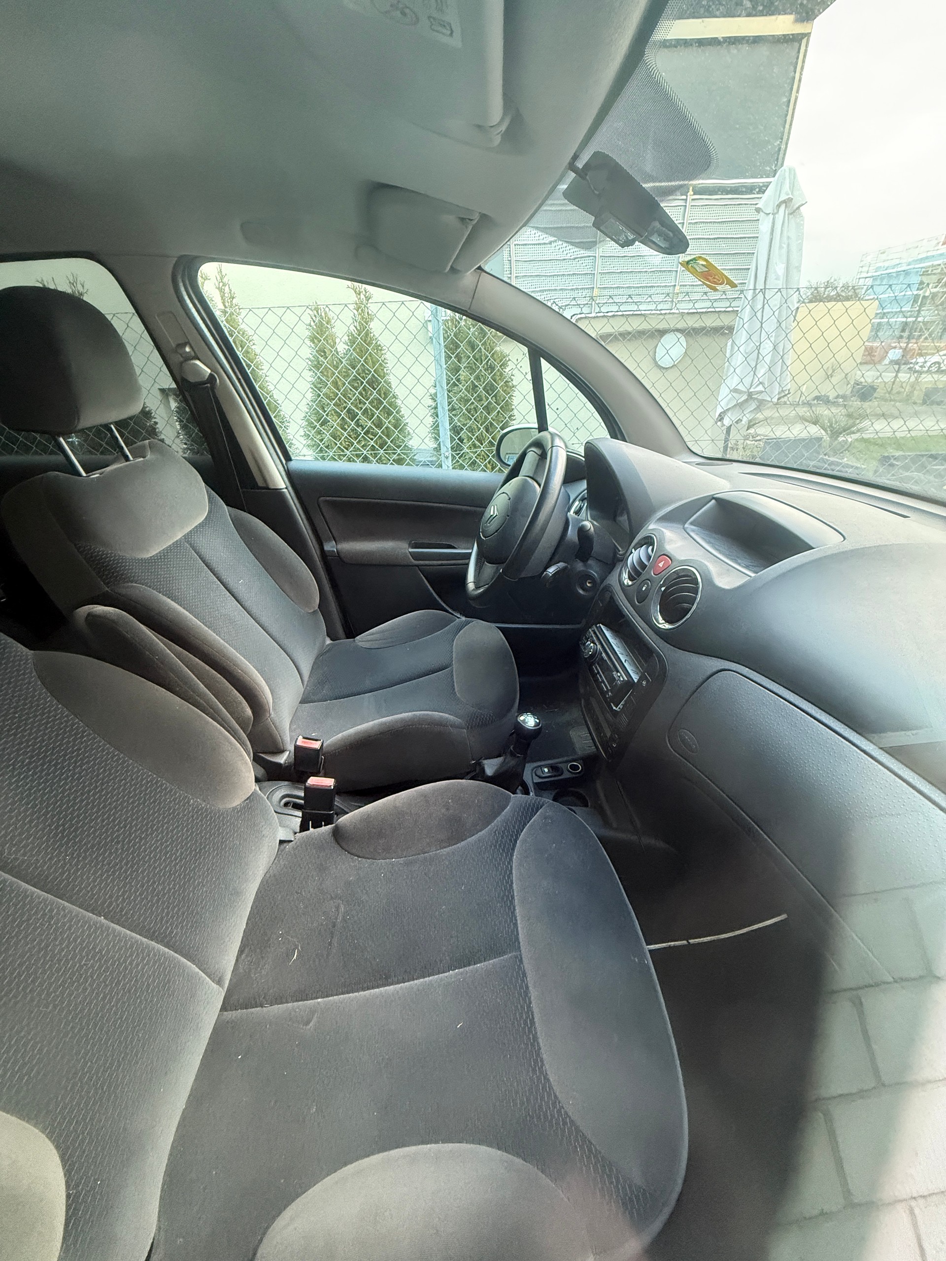 CITROEN C3 1.6i 16V Exclusive-image-4