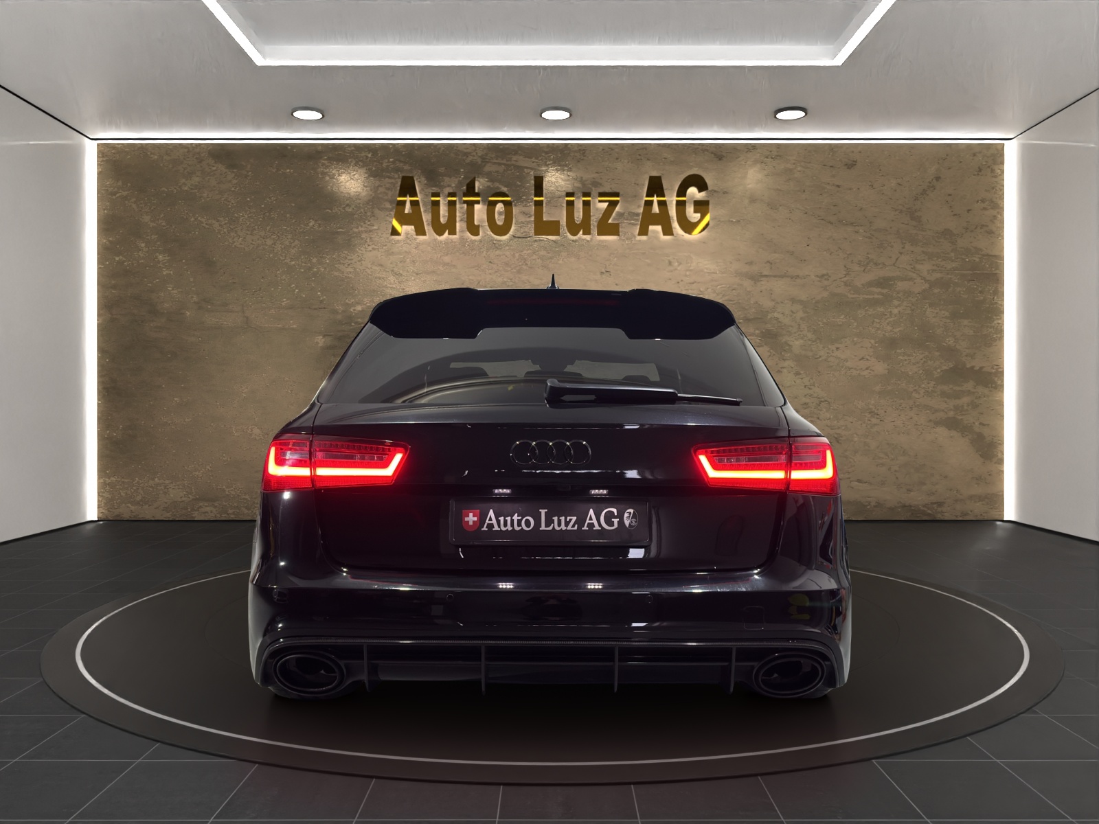 AUDI RS6 Avant 4.0 TFSI V8 quattro Tiptronic-image-2