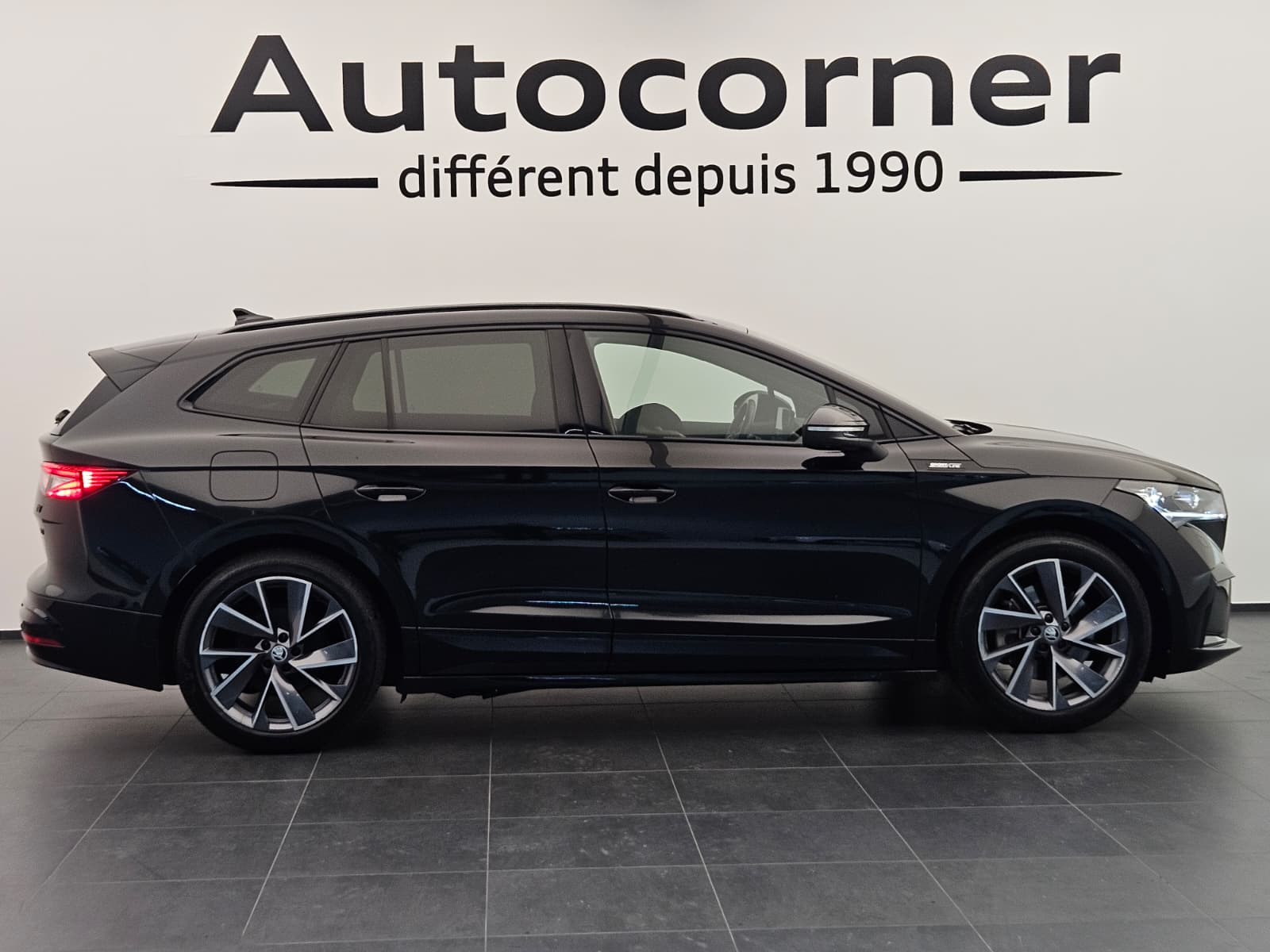 SKODA Enyaq iV 80 SportLine-image-6
