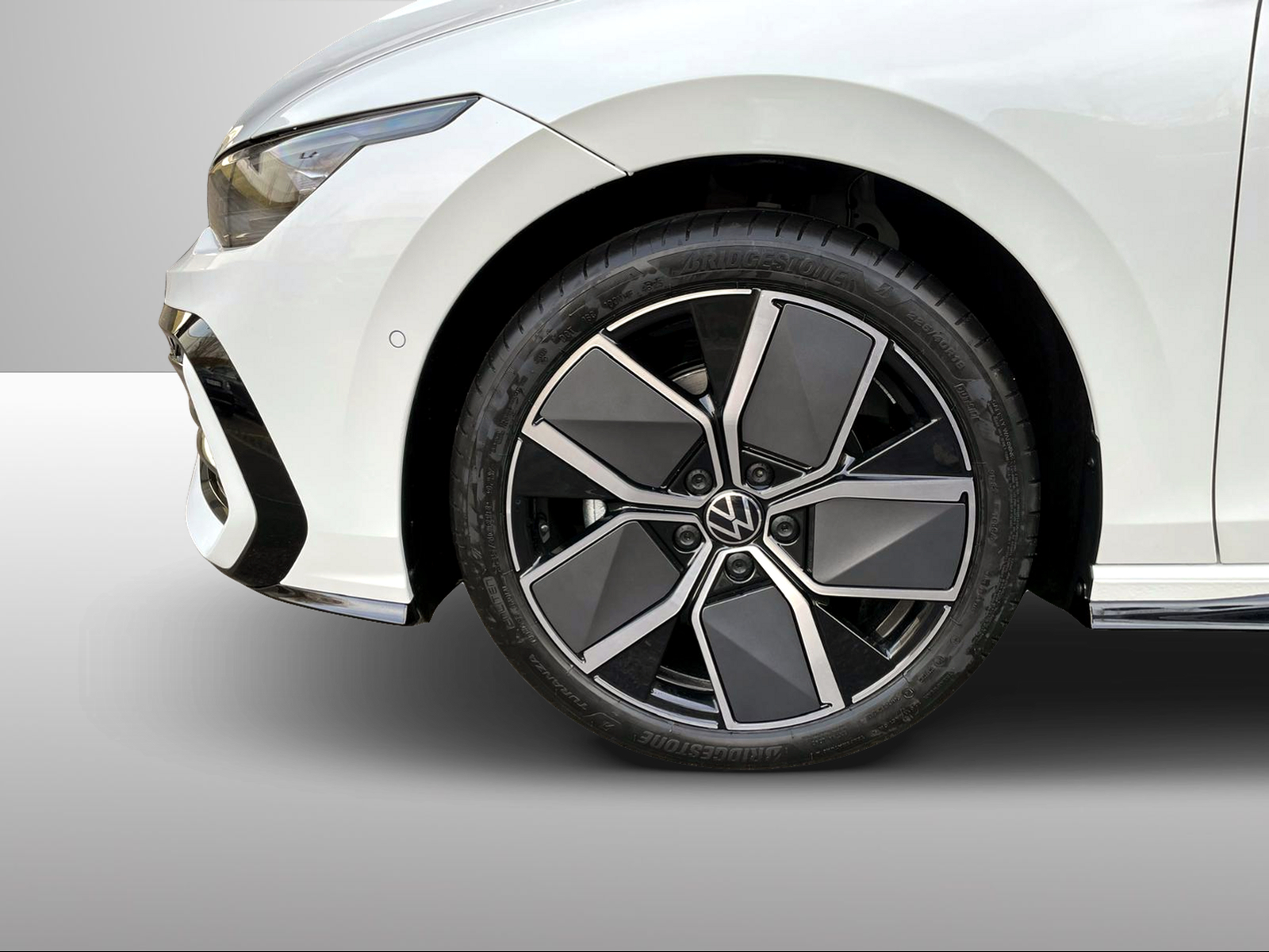 VW R-Line-image-3