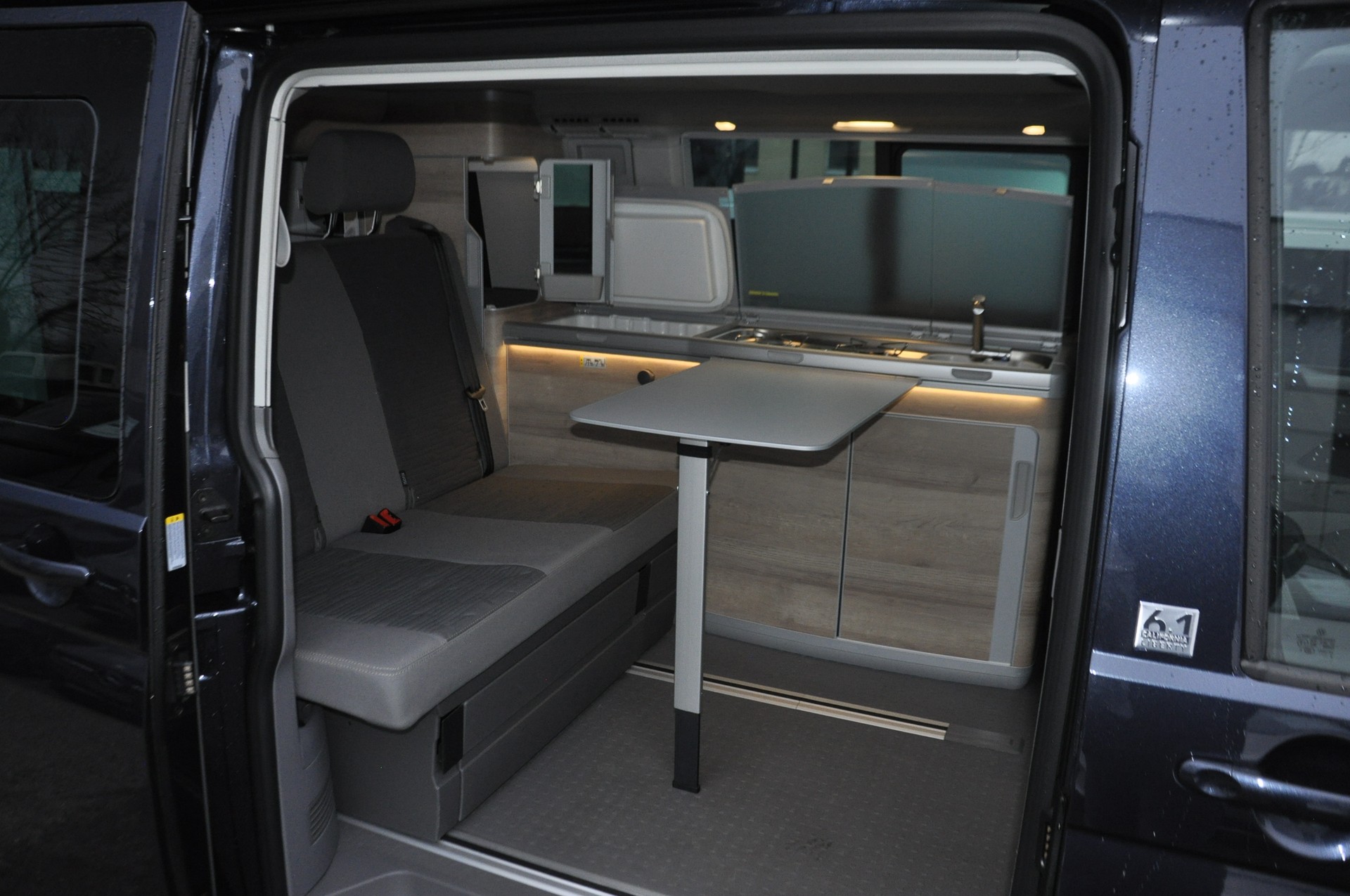 VW T6.1 California 2.0 TDI Ocean Liberty DSG I Anhängerkupplung-image-6