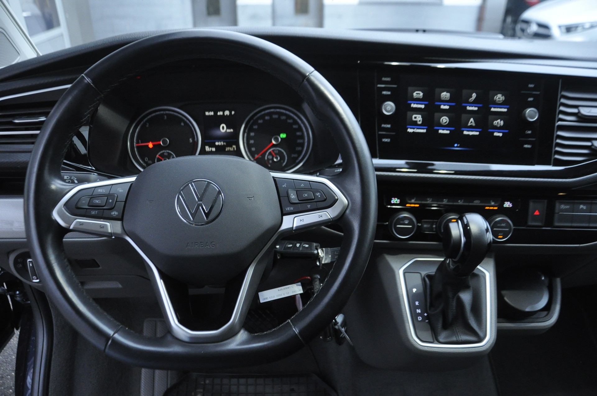 VW T6.1 California 2.0 TDI Ocean Liberty DSG I Anhängerkupplung-image-13