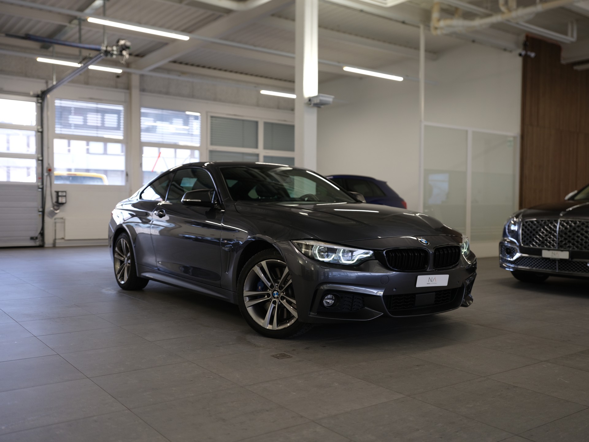 BMW 440i Coupé xDrive Steptronic *Head-Up Display* *Driving Assistant* *Leder Ausstattung* *Komfortzugang*-image-0