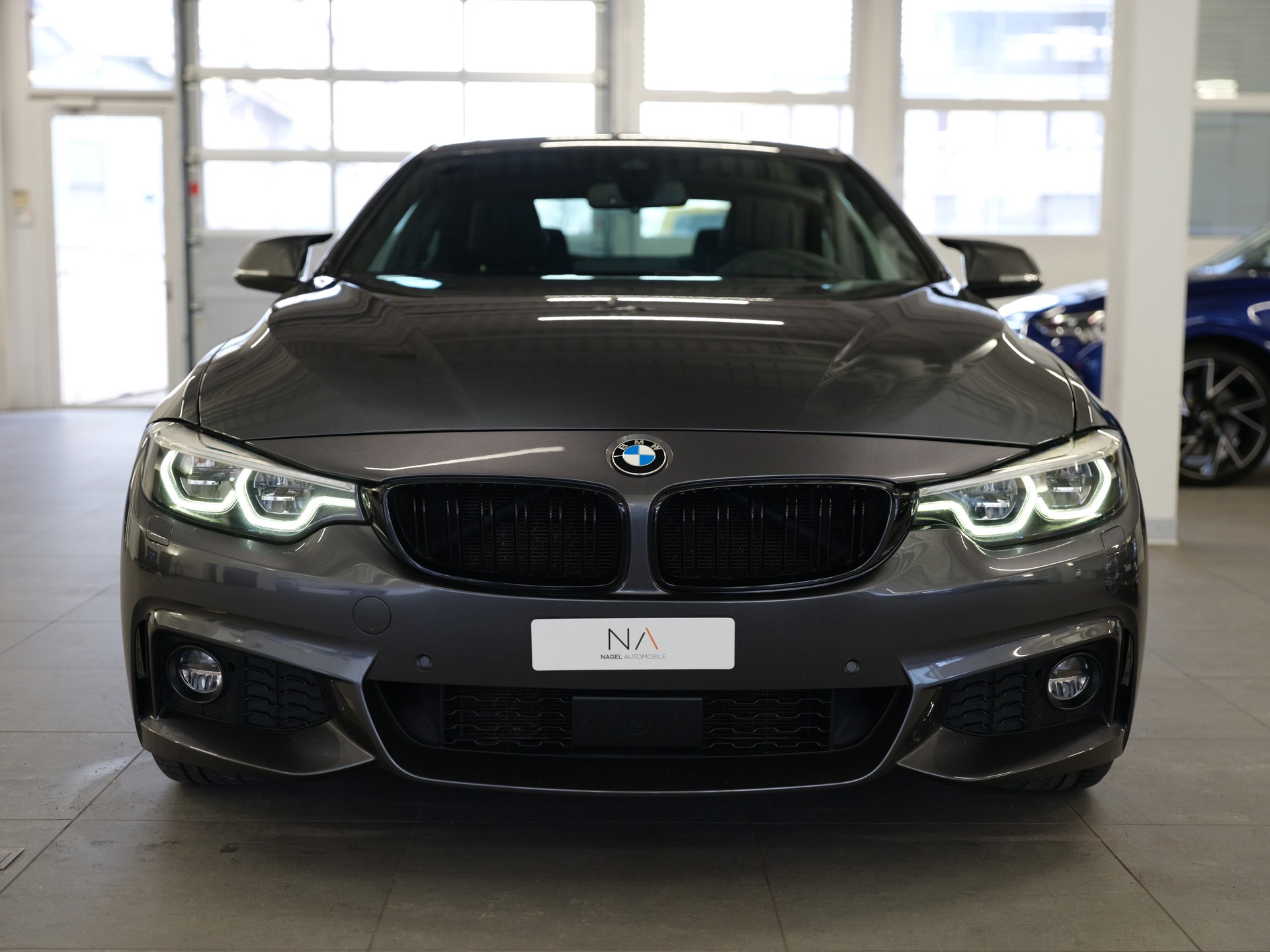 BMW 440i Coupé xDrive Steptronic *Head-Up Display* *Driving Assistant* *Leder Ausstattung* *Komfortzugang*-image-2