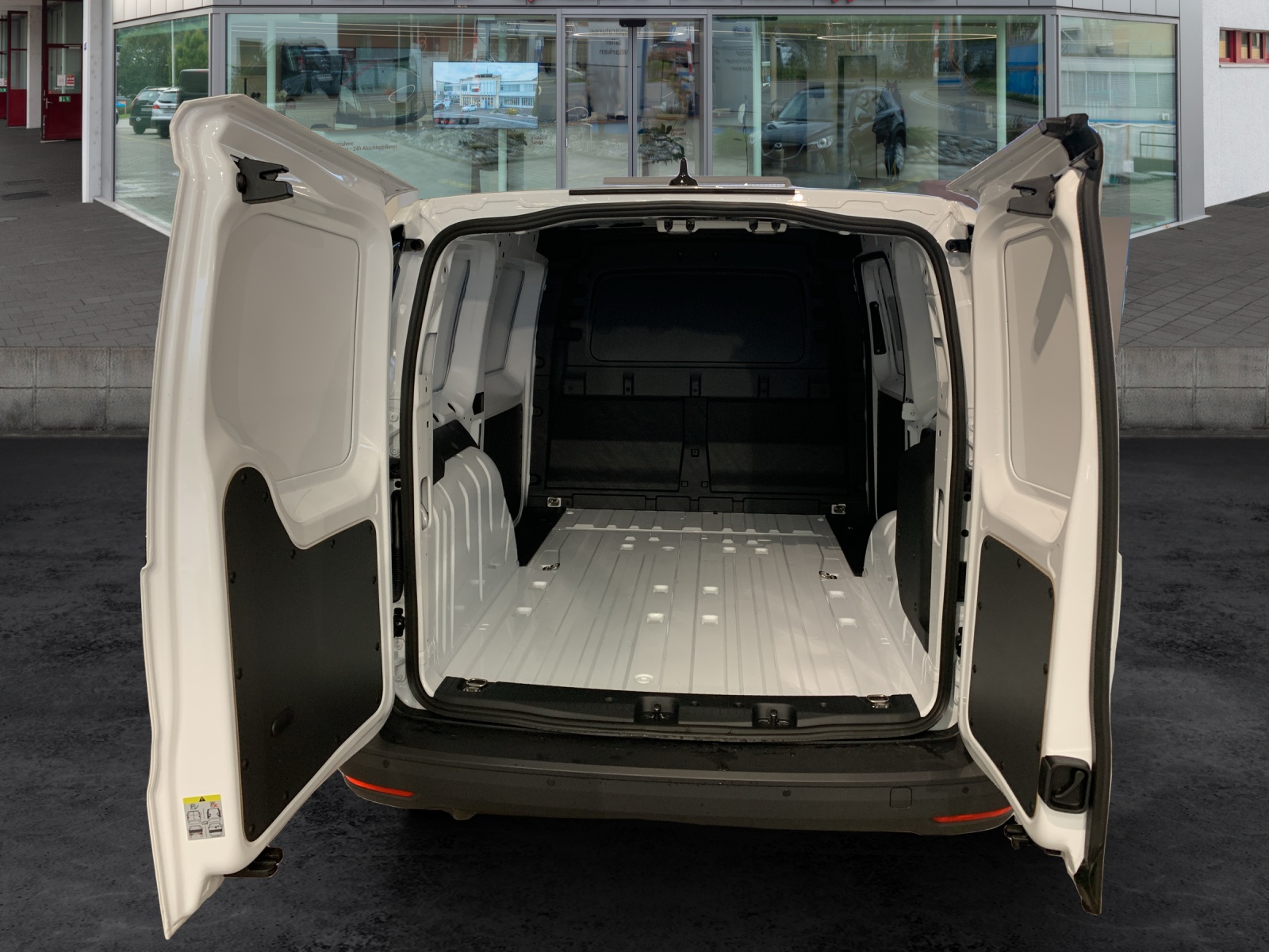 FORD Grand Transit Connect 1.5 Trend PHEV-image-10