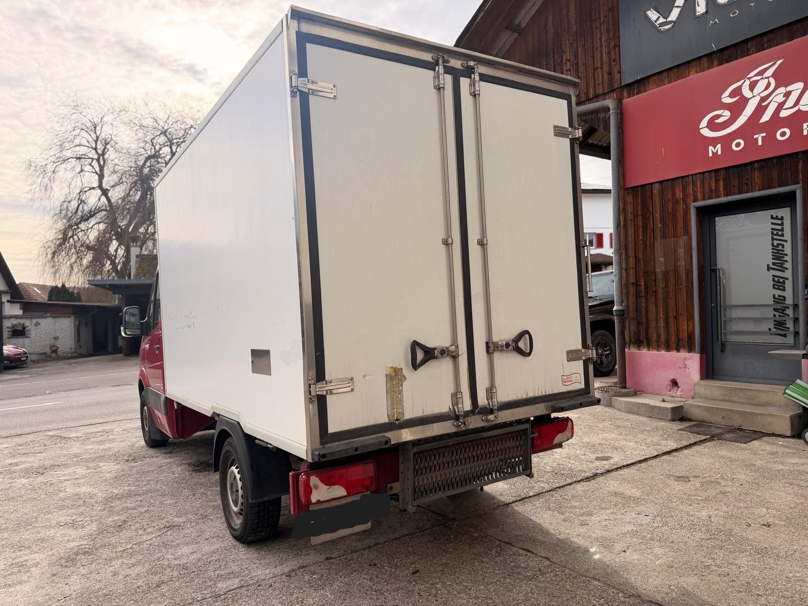 MERCEDES-BENZ Sprinter-image-3