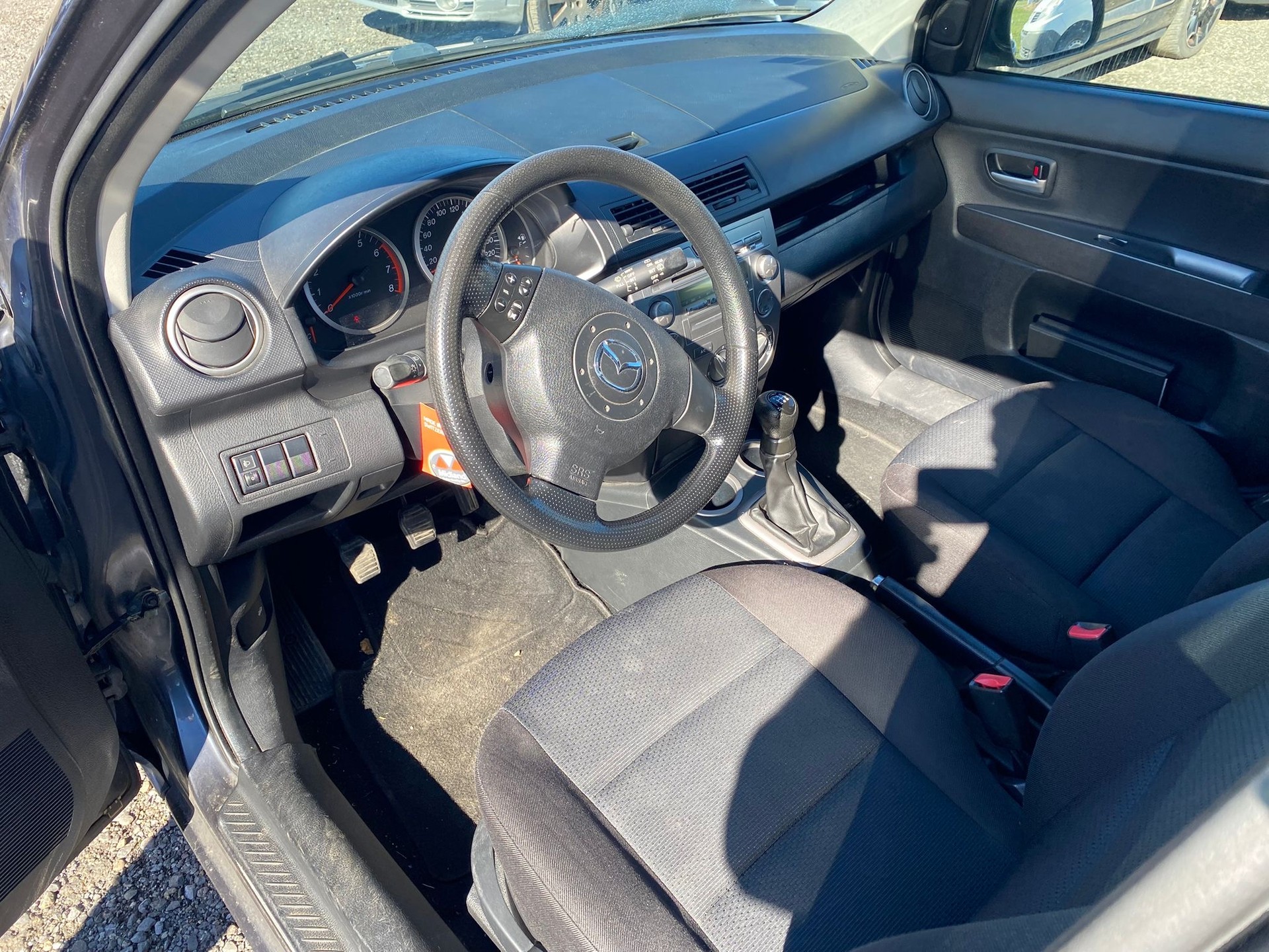 MAZDA 2 1.4i 16V Exclusive-image-4
