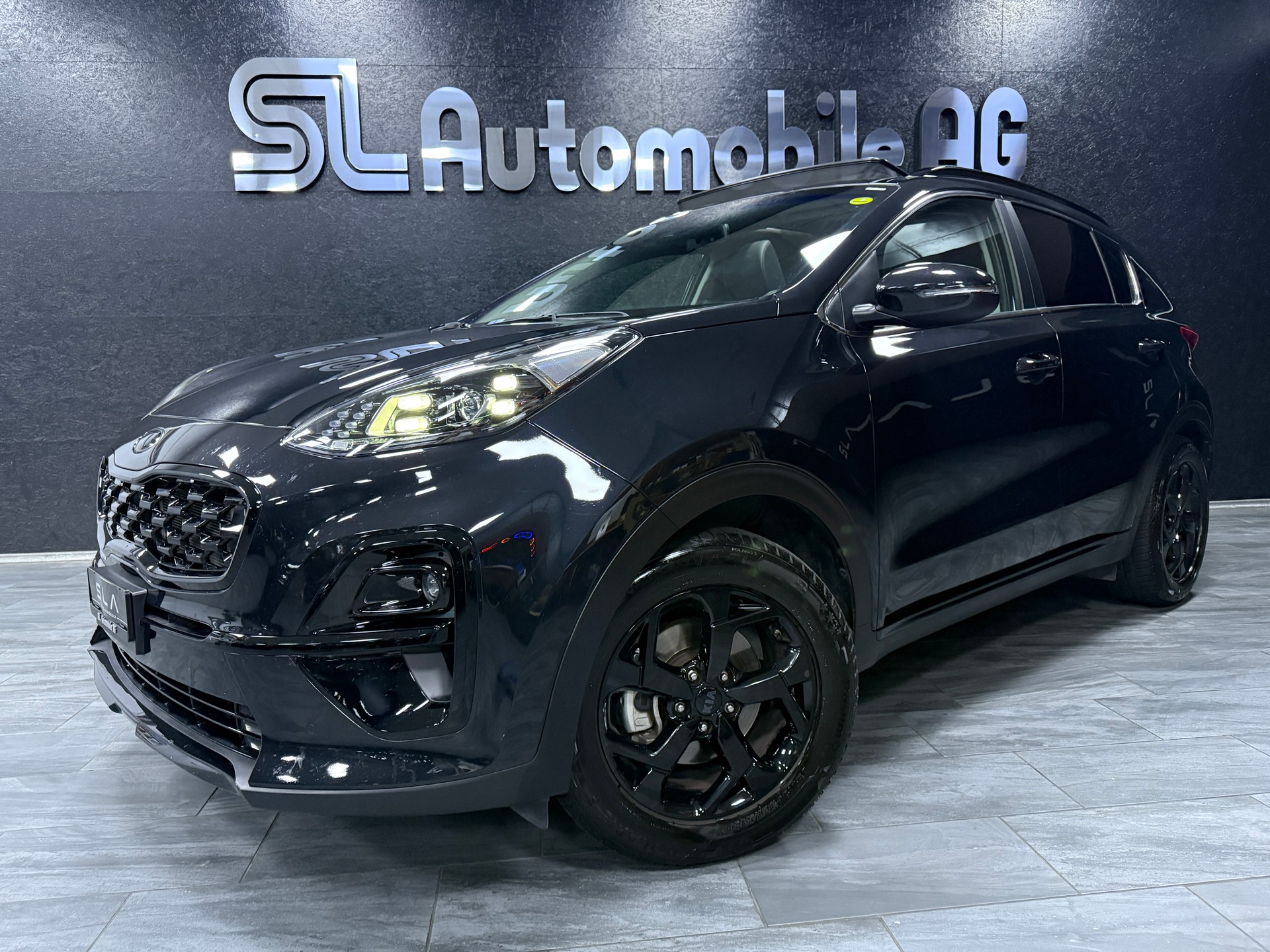KIA Sportage 1.6CRDi Mild Hybrid Black Edition 4WD DCT / CH Fz Werksgarantie 7 jahre-image-1