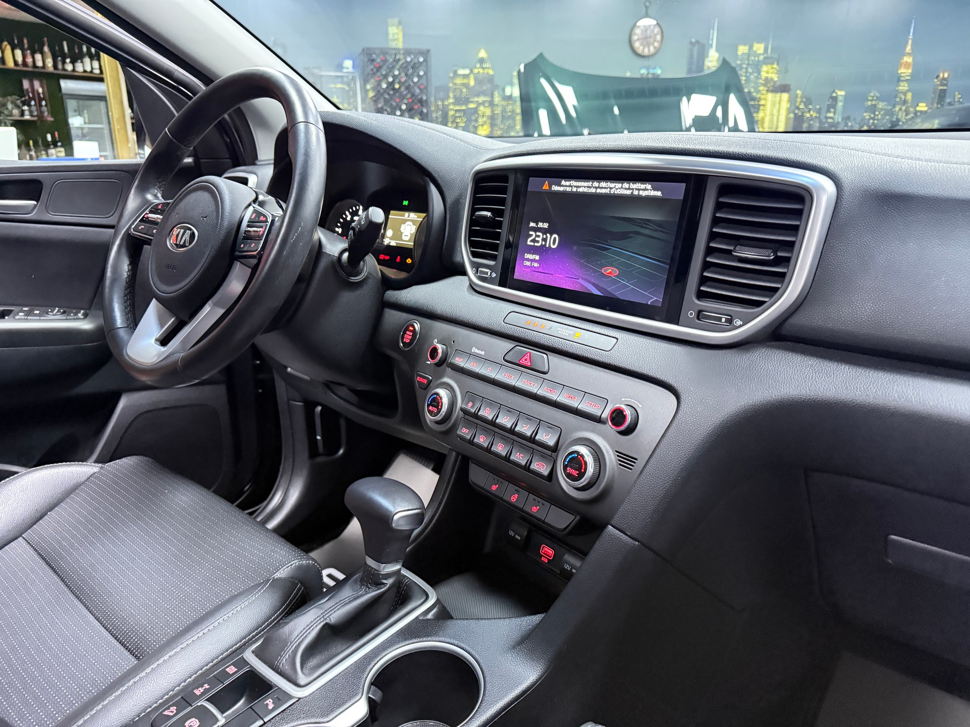 KIA Sportage 1.6CRDi Mild Hybrid Black Edition 4WD DCT / CH Fz Werksgarantie 7 jahre-image-9
