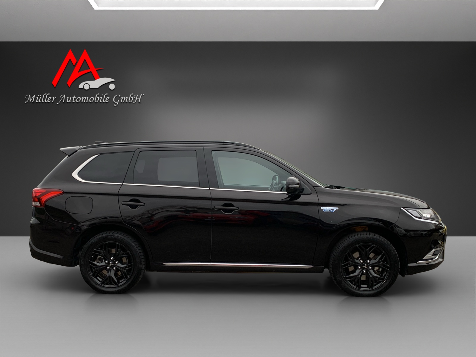 MITSUBISHI Outlander 2.4 PHEV Diamond+ S-Edition 4WD Automatic-image-7
