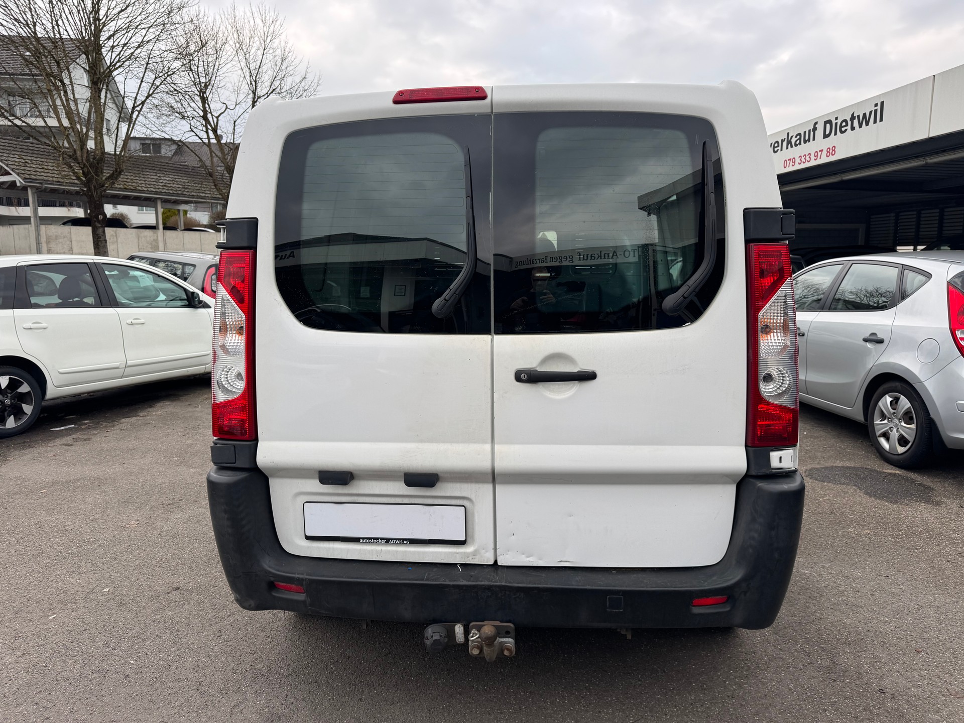 TOYOTA PROACE-image-7
