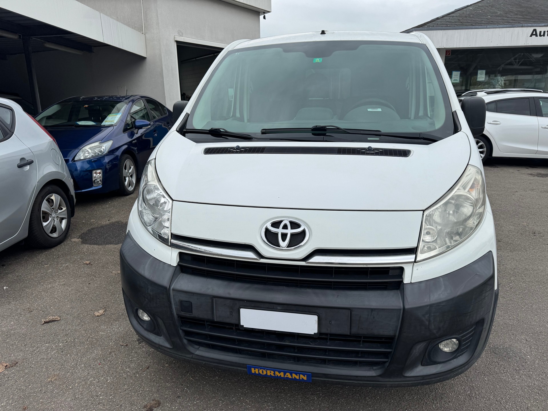 TOYOTA PROACE-image-0