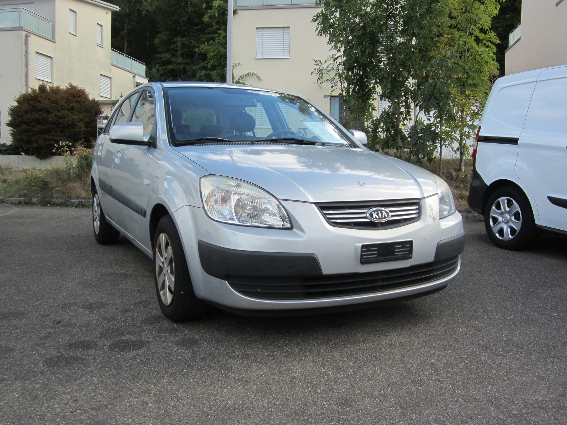 KIA Rio 1.4 16V Trend-image-2