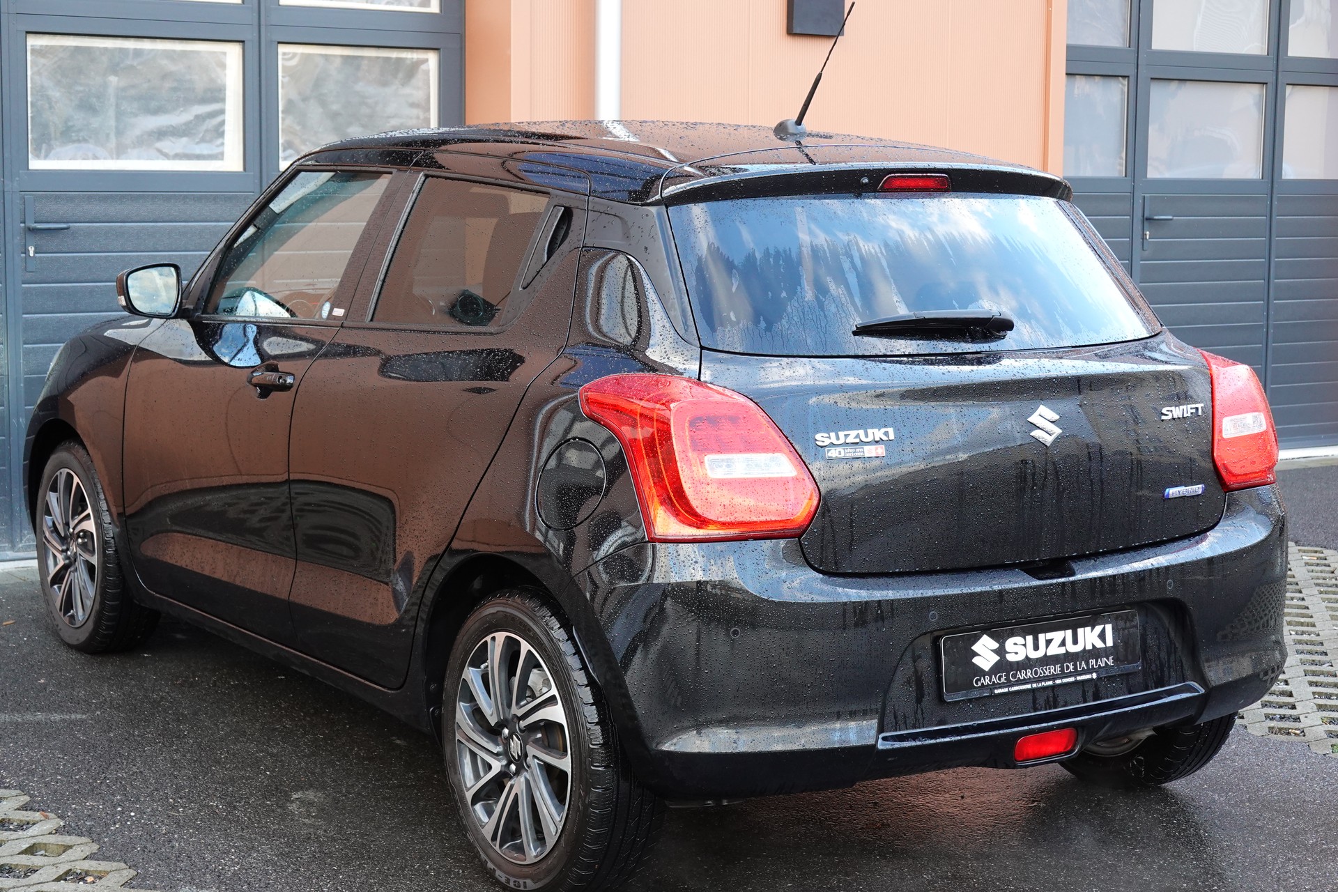 SUZUKI Swift 1.2 Compact Top Hybrid CVT - "CH Auto * Rabais Taxe * Tempomat Adapt * Keyless * Clim. Auto"-image-6