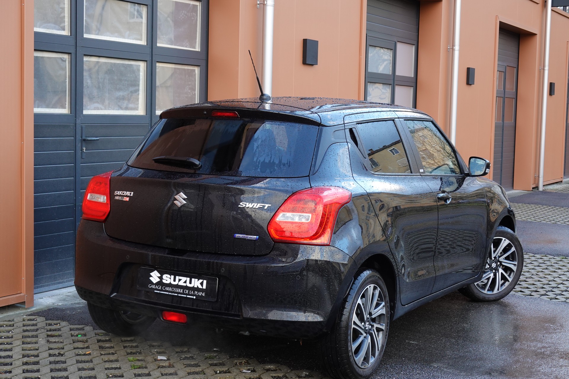 SUZUKI Swift 1.2 Compact Top Hybrid CVT - "CH Auto * Rabais Taxe * Tempomat Adapt * Keyless * Clim. Auto"-image-5