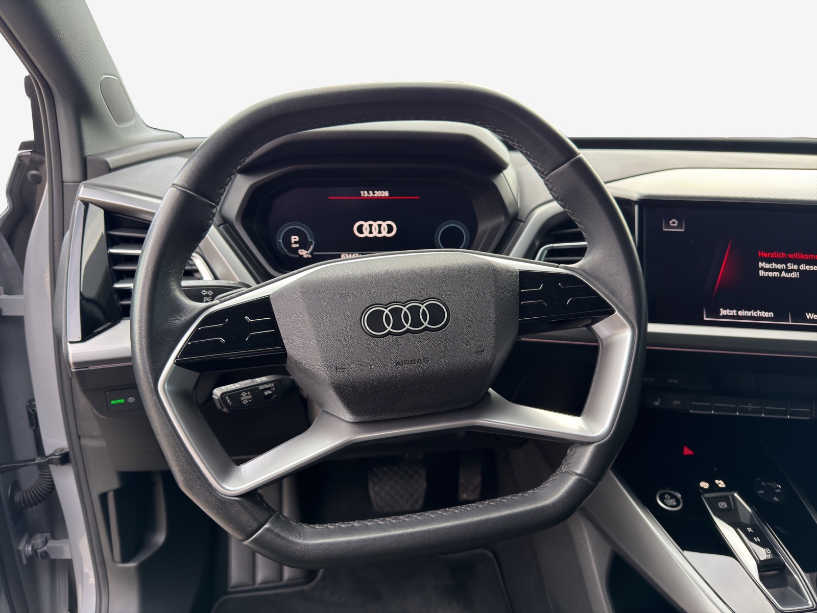 AUDI Q4 Sportback e-tron 40-image-10