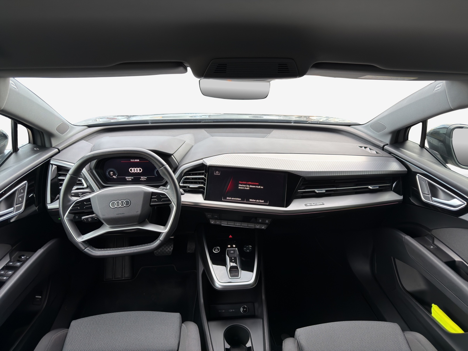 AUDI Q4 Sportback e-tron 40-image-9