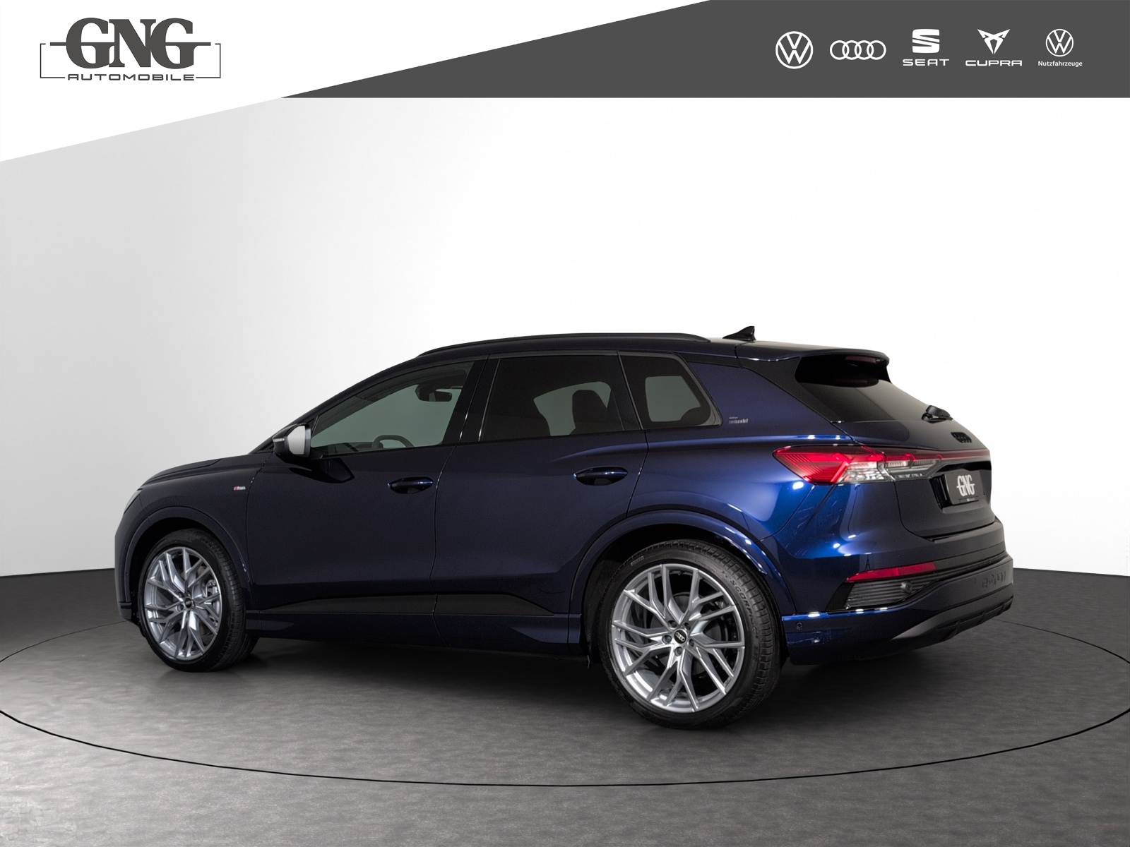 AUDI Q4 e-tron 45 Edition Swiss Ski quattro-image-1
