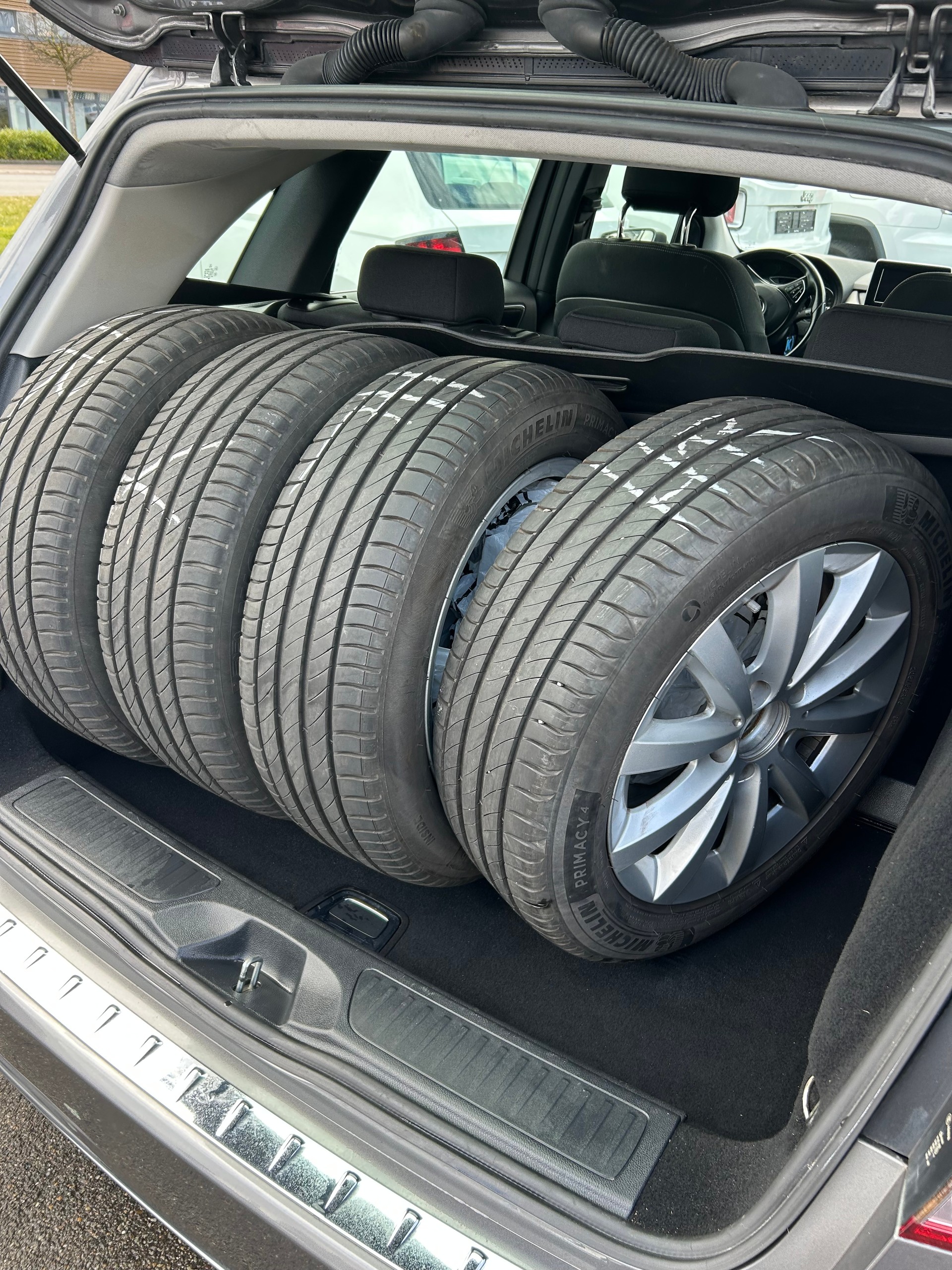 MERCEDES-BENZ B 180 Urban 7G-DCT-image-7