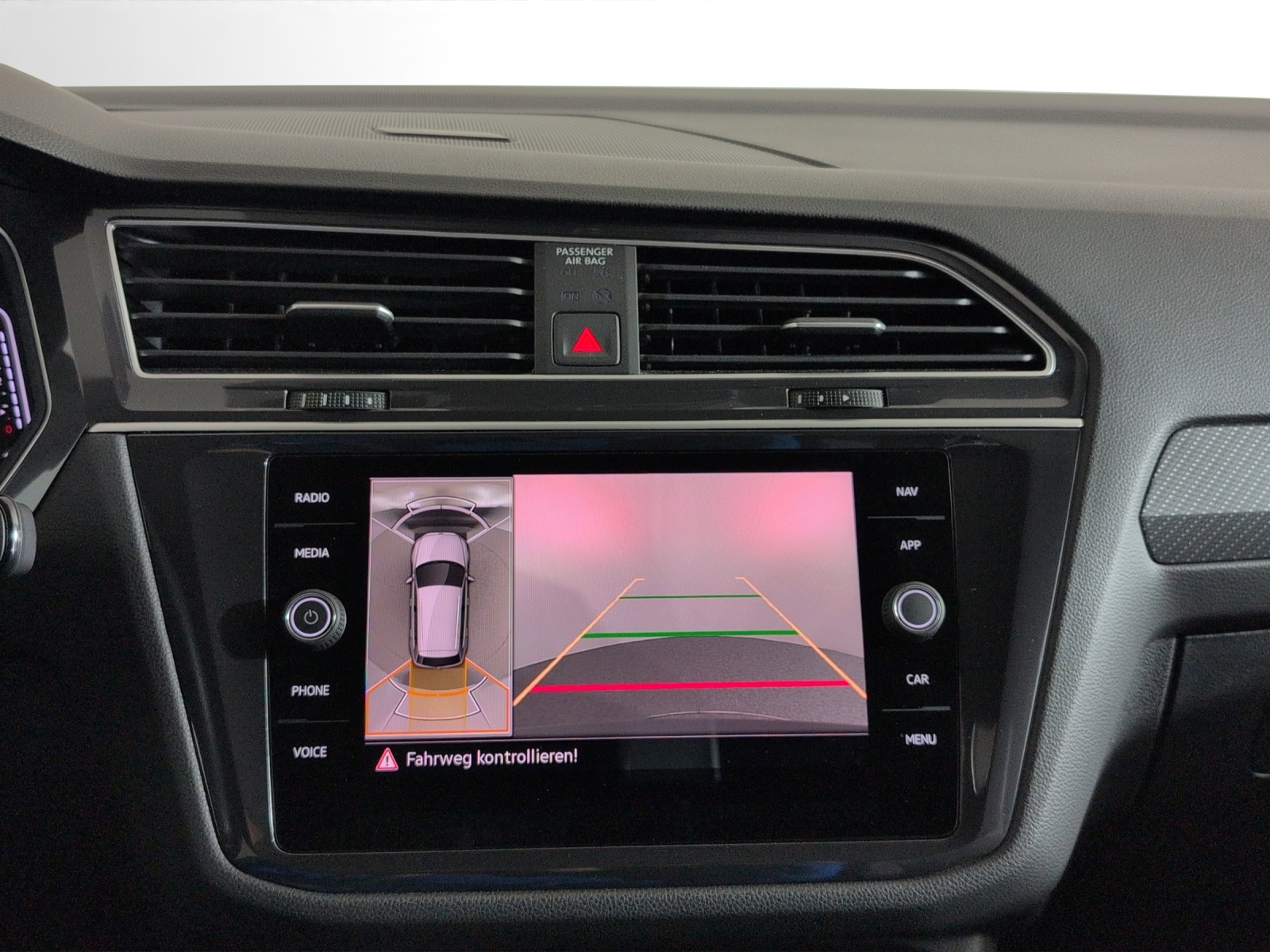 VW Tiguan Allspace 2.0TSI R-Line 4Motion DSG-image-11
