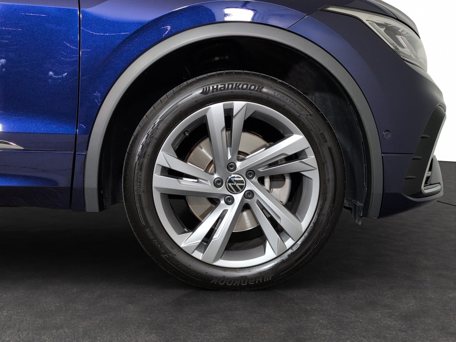VW Tiguan Allspace 2.0TSI R-Line 4Motion DSG-image-4