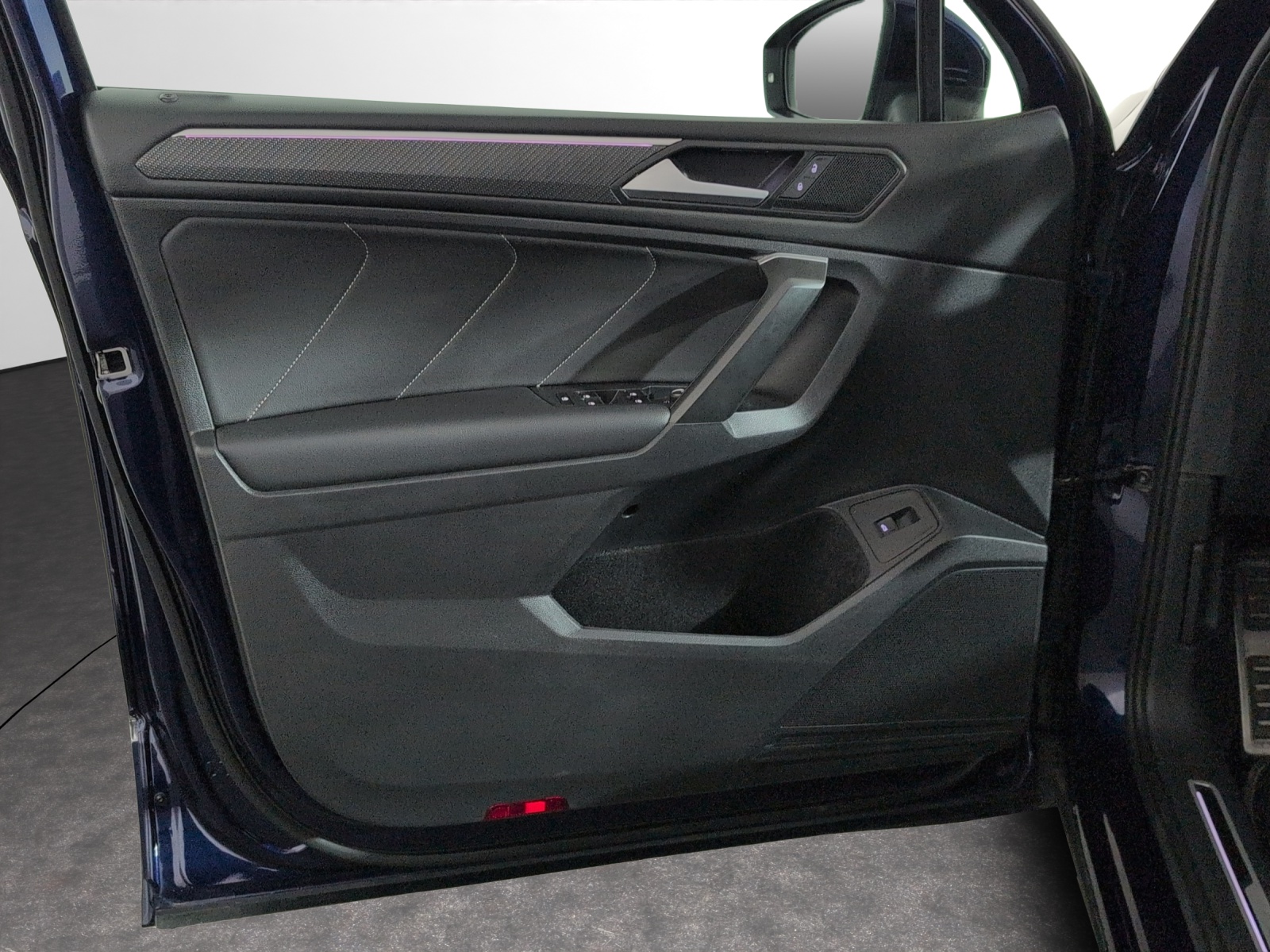 VW Tiguan Allspace 2.0TSI R-Line 4Motion DSG-image-15