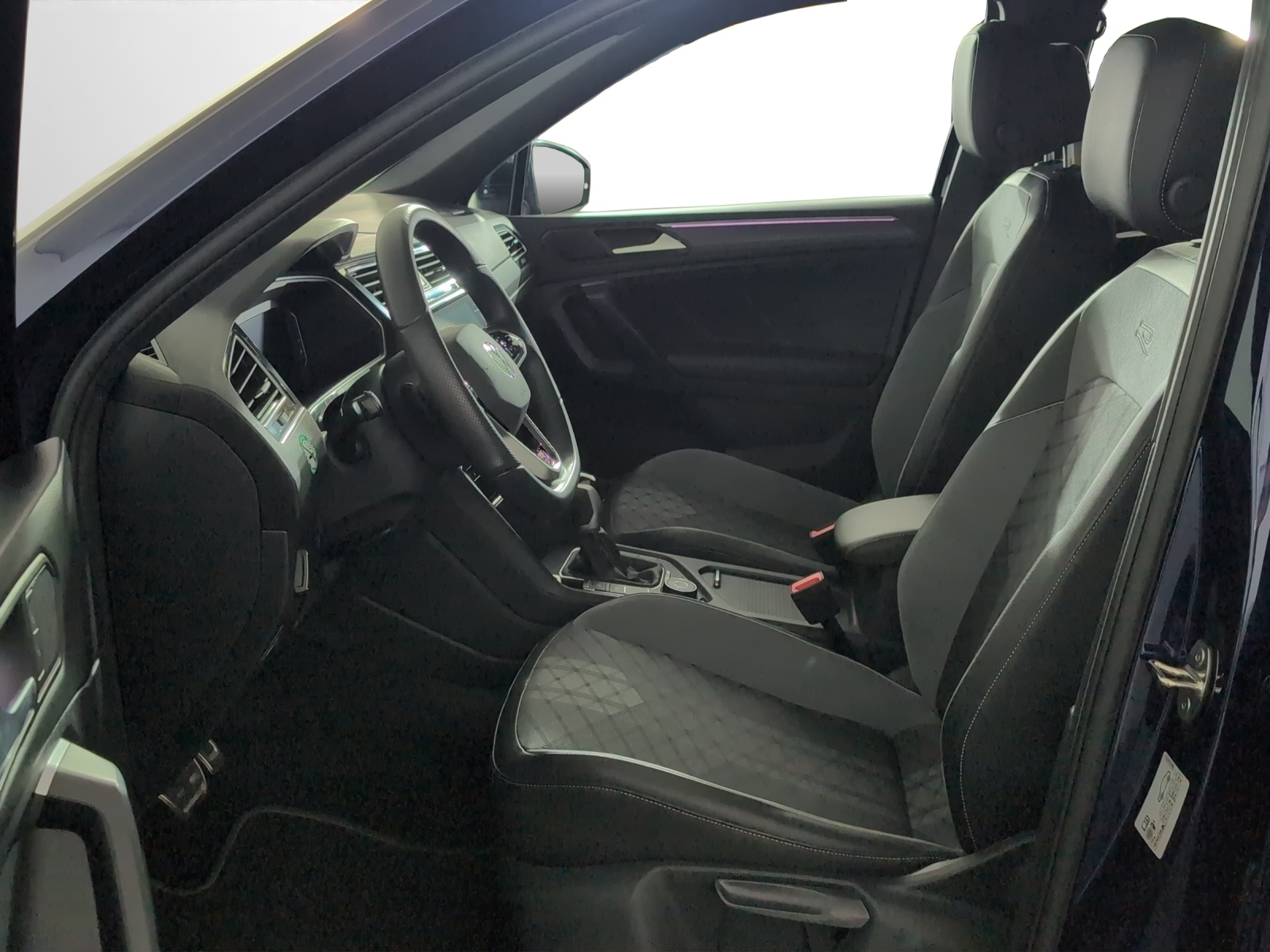 VW Tiguan Allspace 2.0TSI R-Line 4Motion DSG-image-6