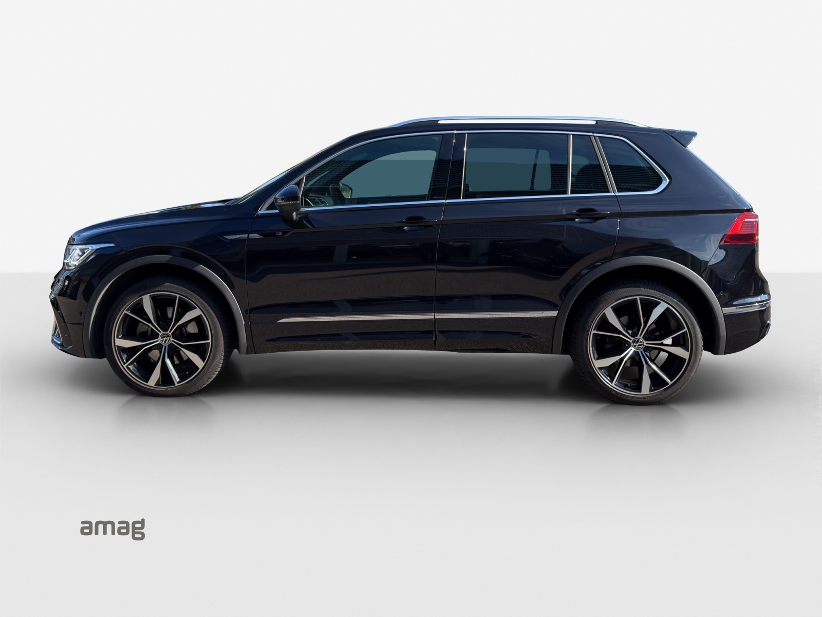 VW Tiguan 2.0TSI R-Line 4Motion DSG-image-1