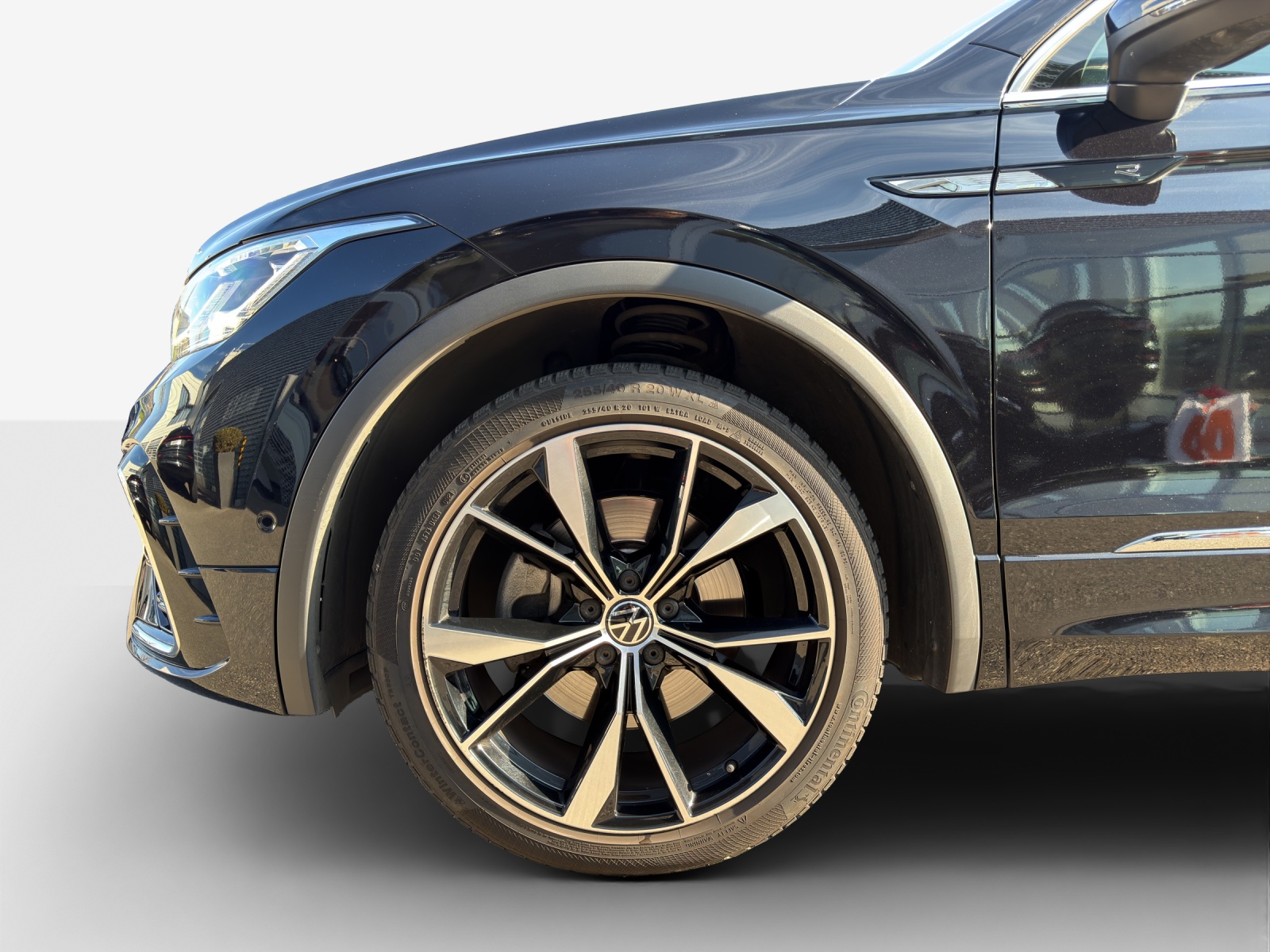 VW Tiguan 2.0TSI R-Line 4Motion DSG-image-13