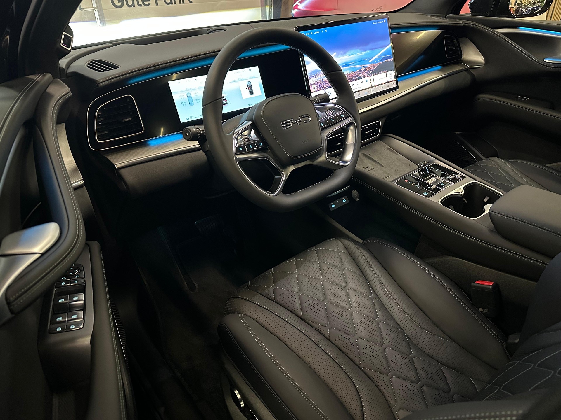 BYD Sealion 7 91,3 kWh Excellence AWD-image-8