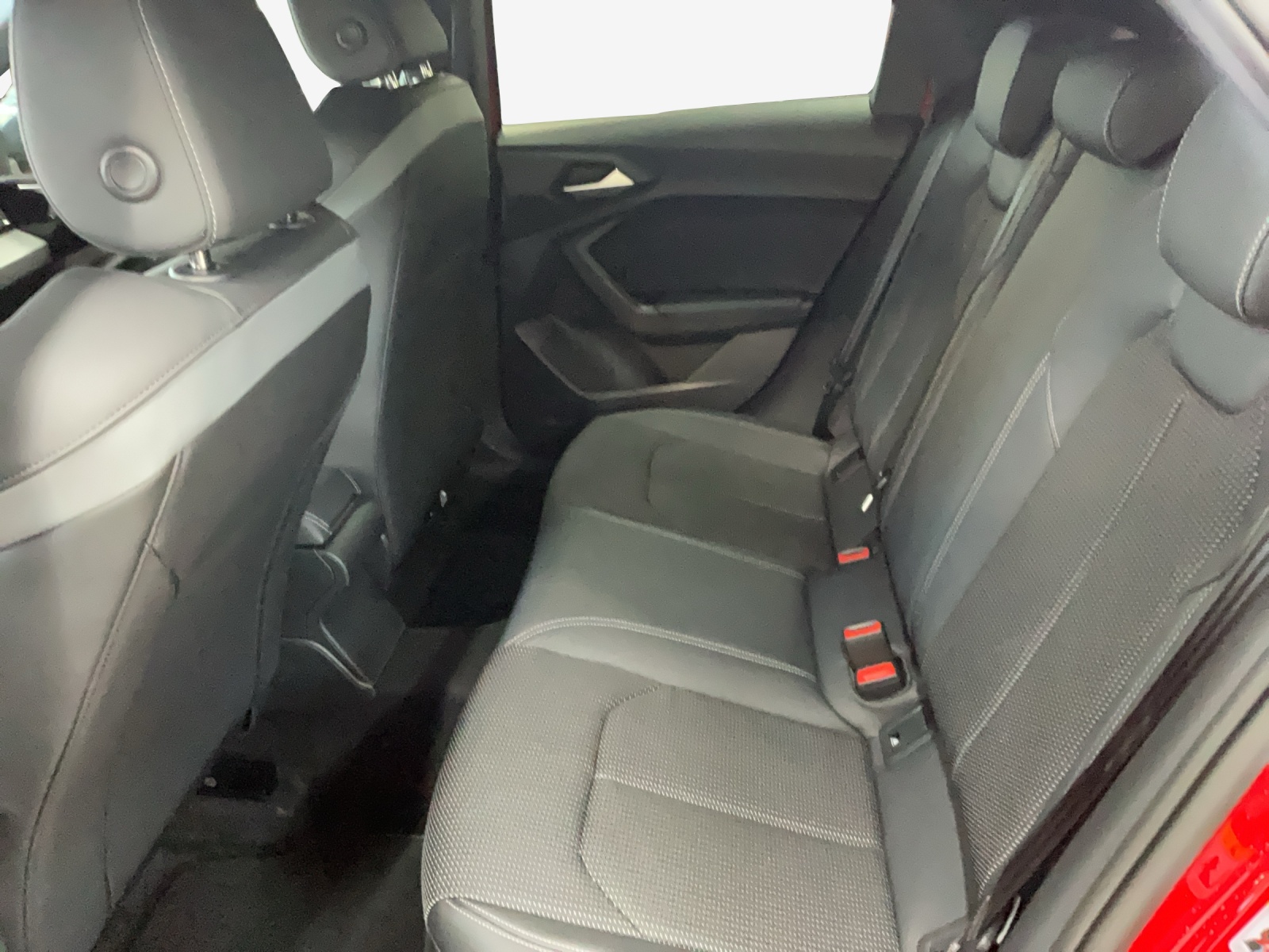 AUDI A1 Sportback 40 TFSI S Line S-tronic-image-11