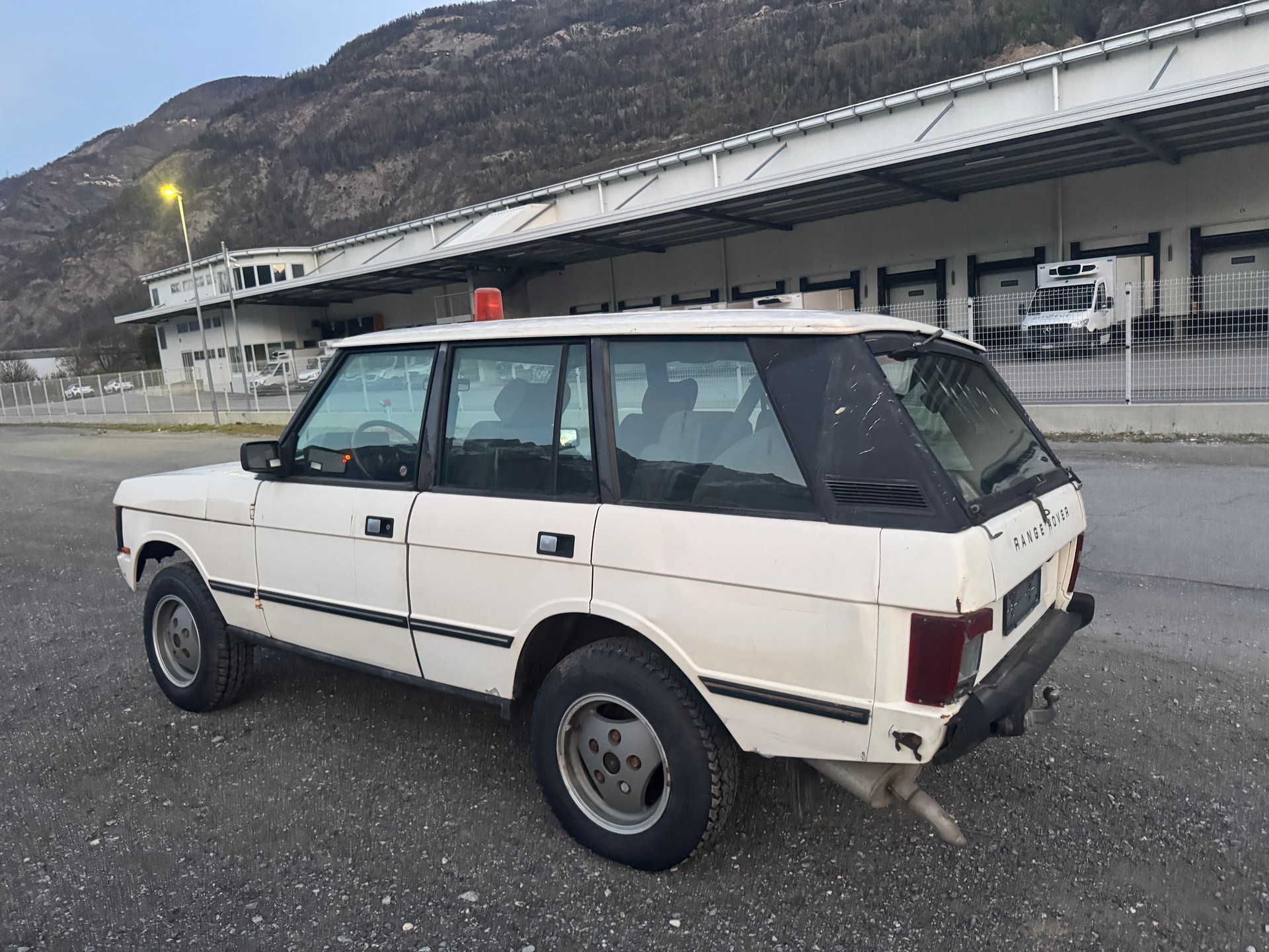 LAND ROVER Range Rover 3.9 Vogue-image-3