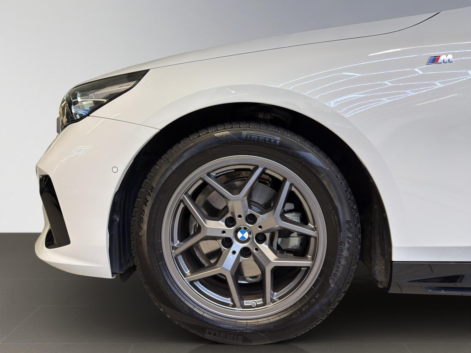 BMW 520d xDrive Touring M-SportPaket-image-18